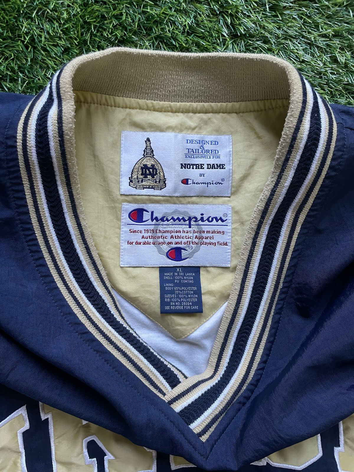 Vintage Notre Dame Irish Pullover Windbreaker XLarge