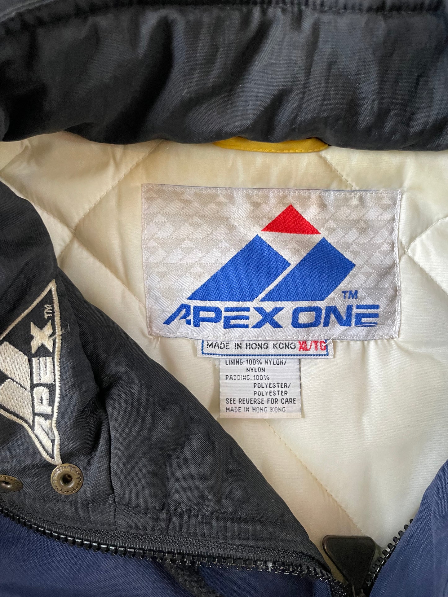 Vintage Notre Dame Puffer Jacket XLarge