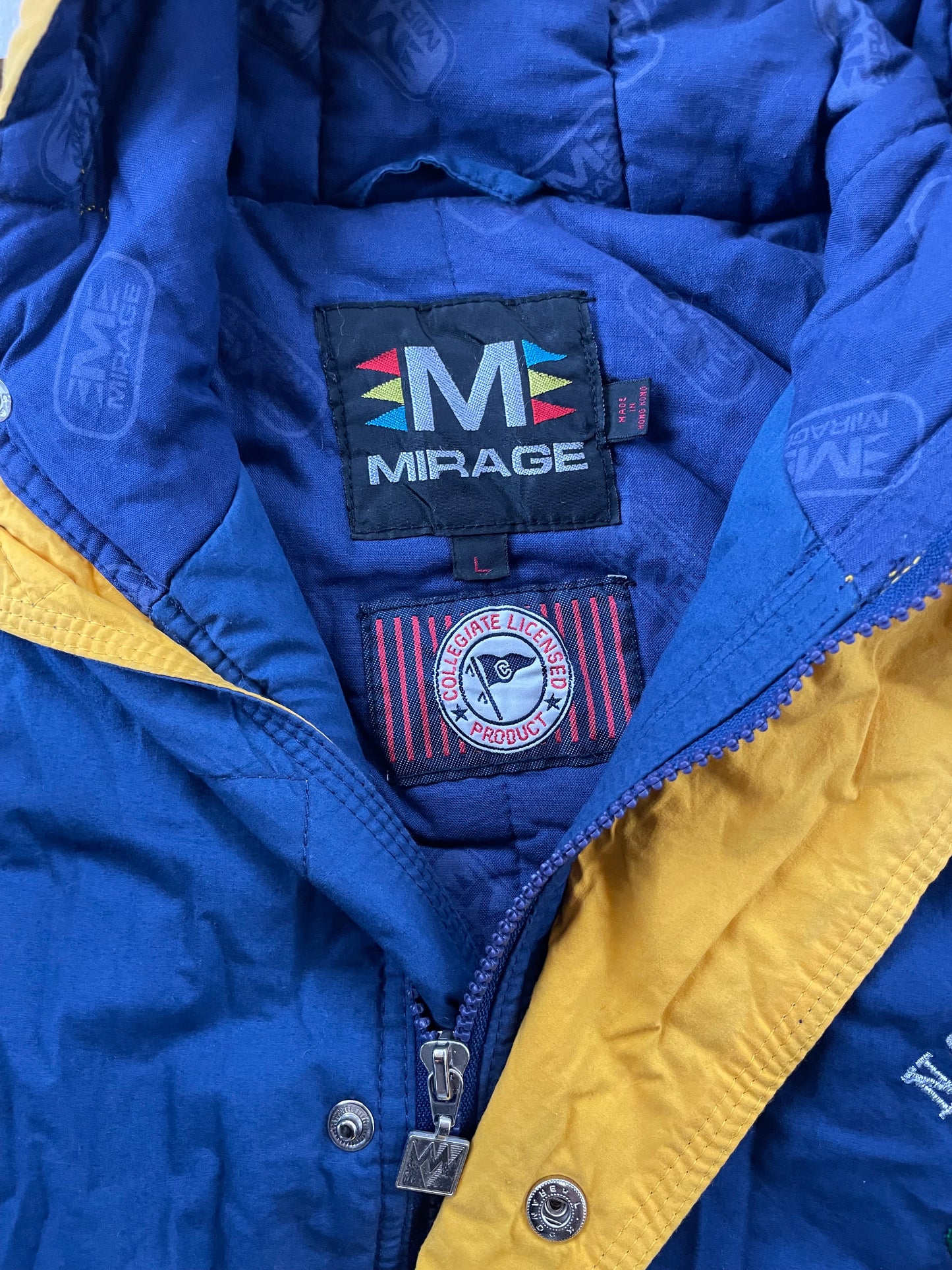 Vintage Notre Dame Puffer Jacket Large