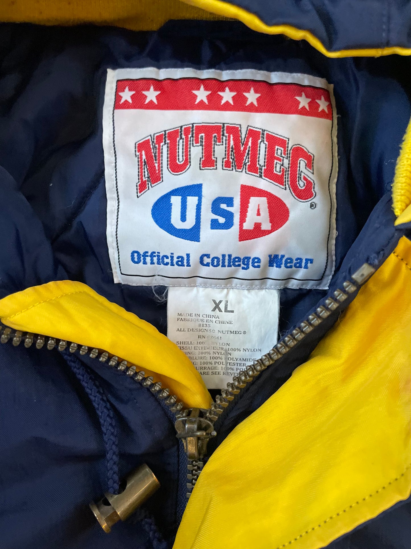 Vintage Notre Dame Puffer Jacket XLarge
