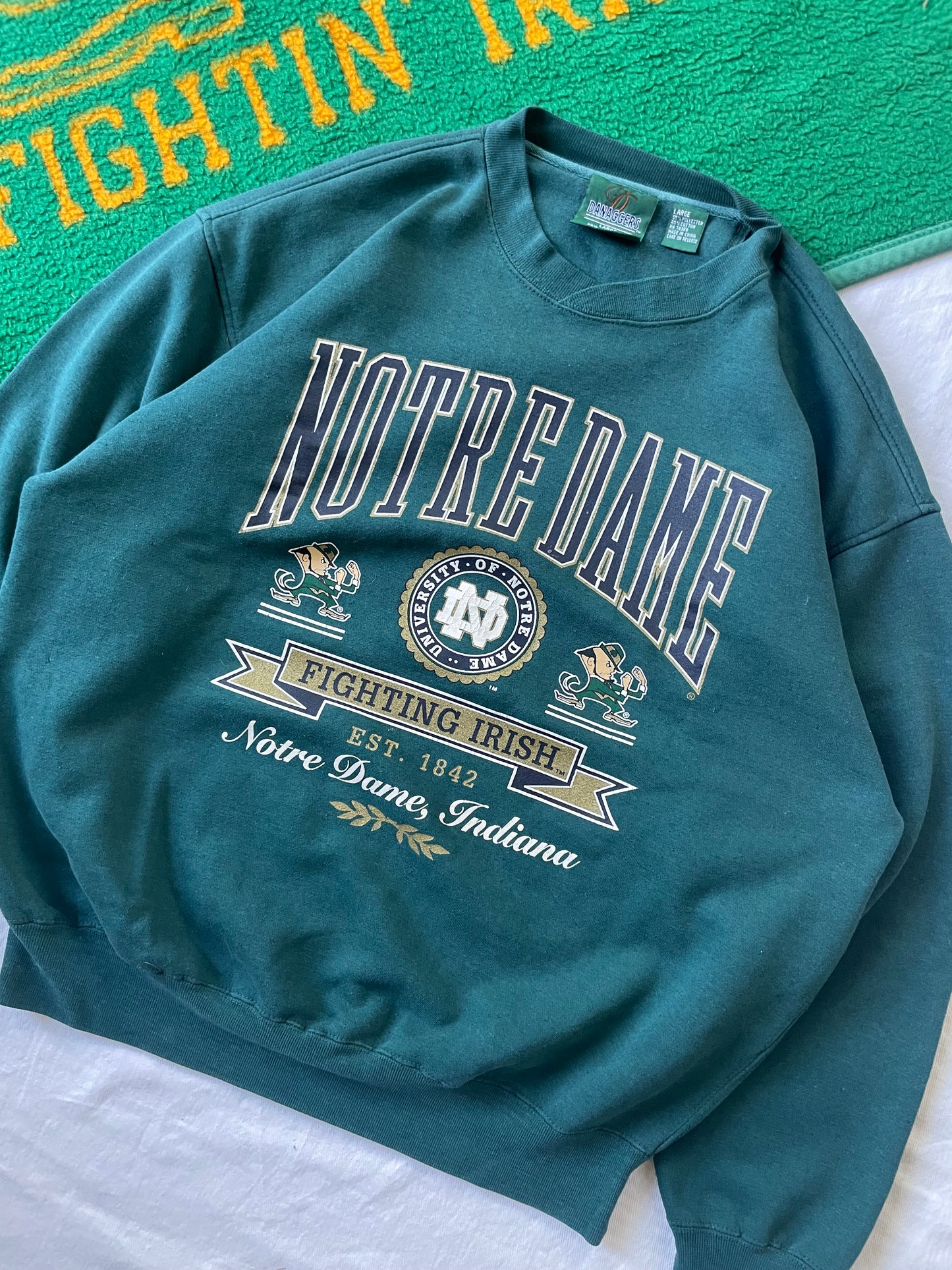Vintage Notre Dame Fighting Irish Green Crewneck Large