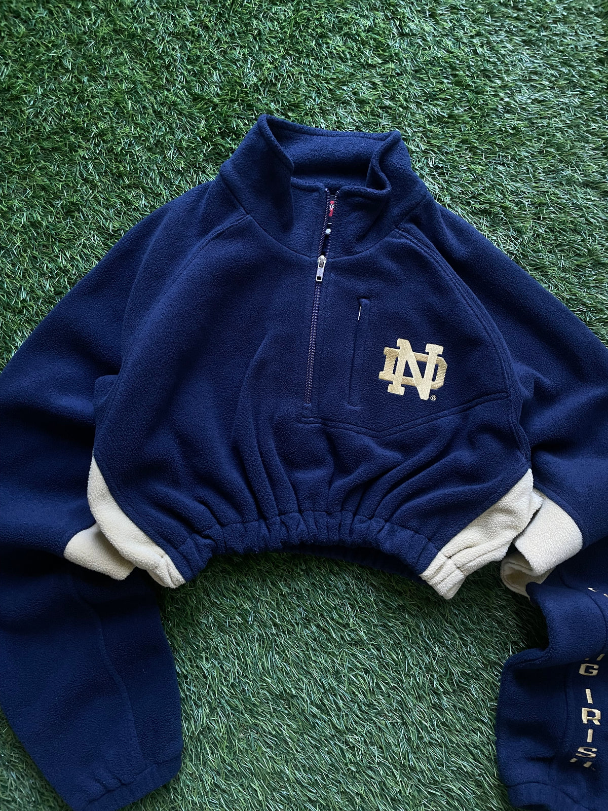 Vintage Notre Dame Women’s Cropped Fleece Jacket Medium/Large
