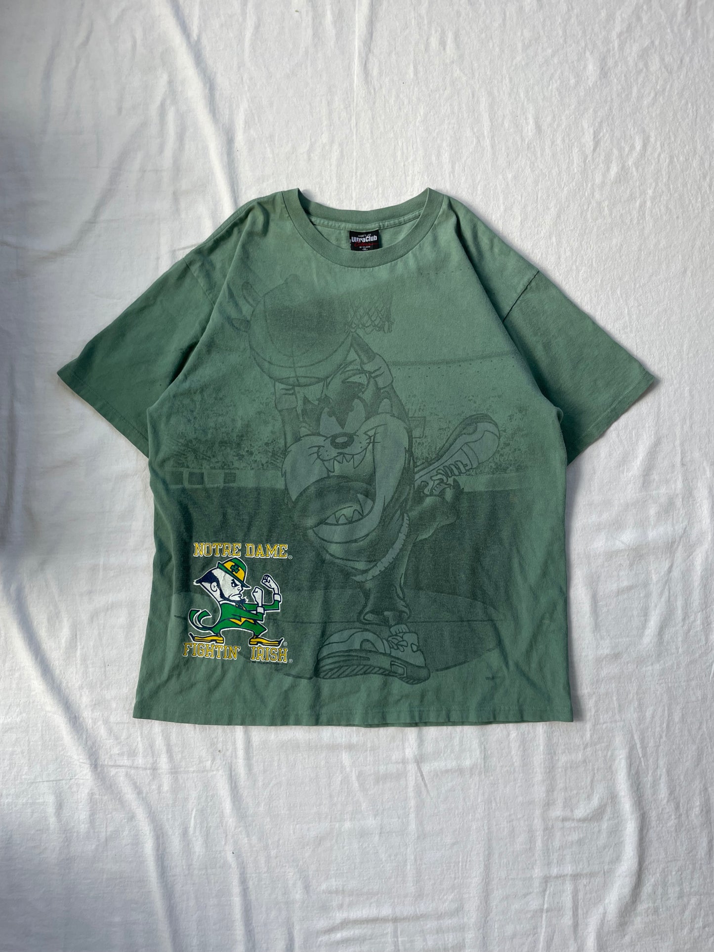 Vintage Notre Dame Taz Basketball Tee XLarge