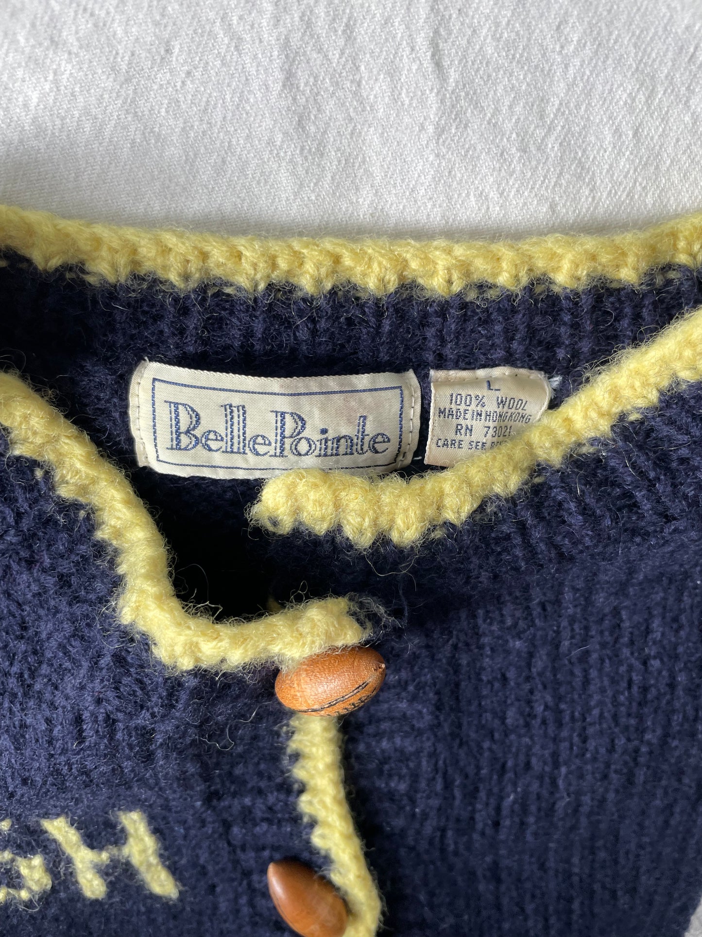 Vintage Notre Dame Knit Sweater Medium/Large