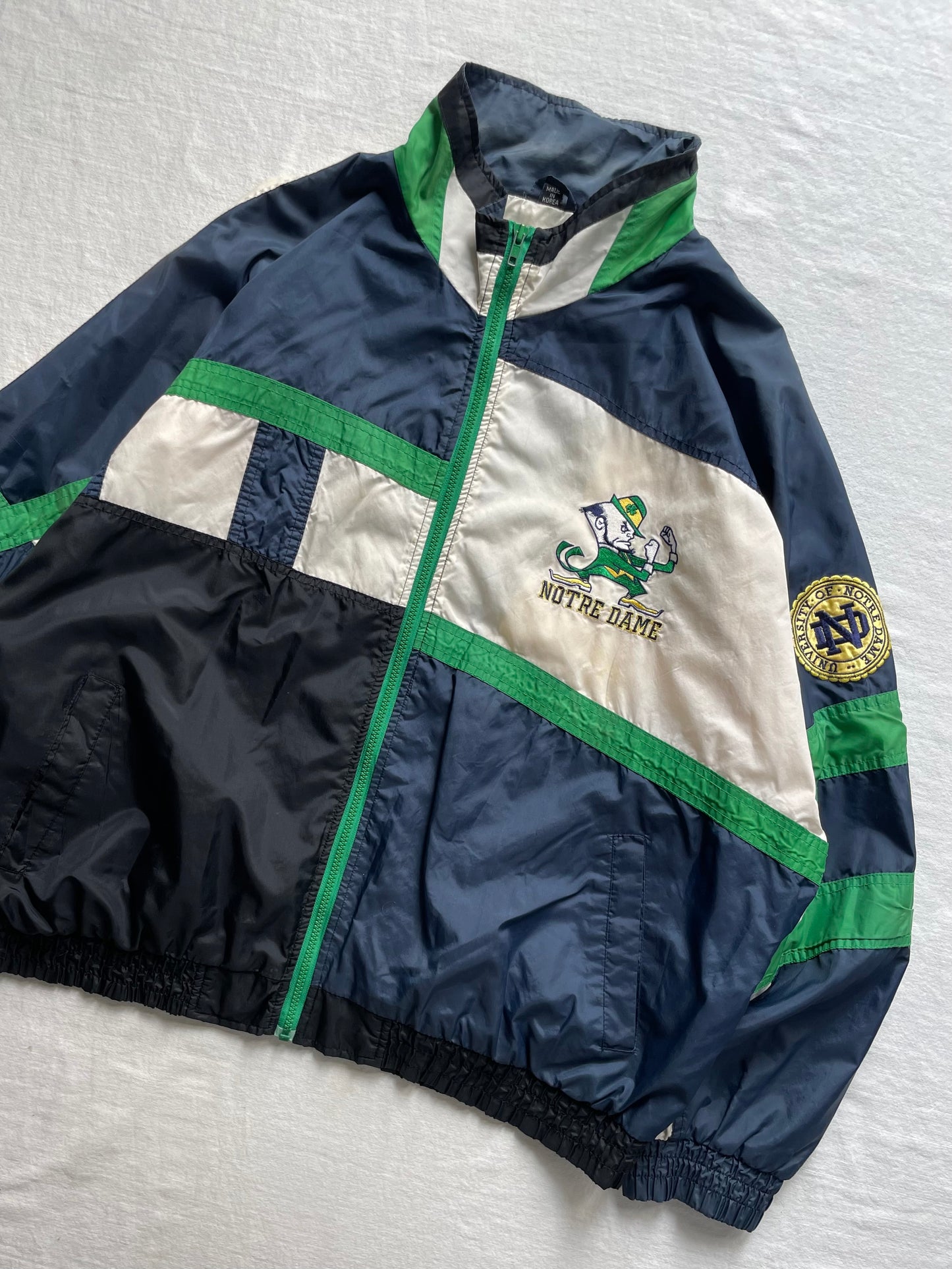 Vintage Notre Dame Fightin’ Irish Windbreaker Jacket XLarge