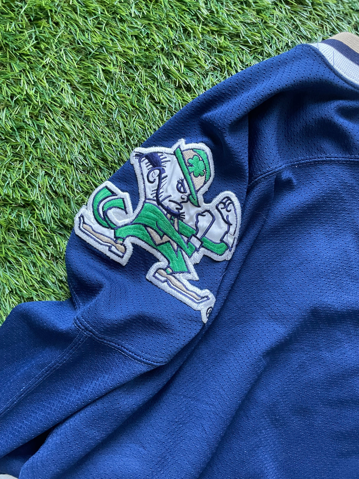Vintage Notre Dame Fighting Irish Hockey Jersey XLarge
