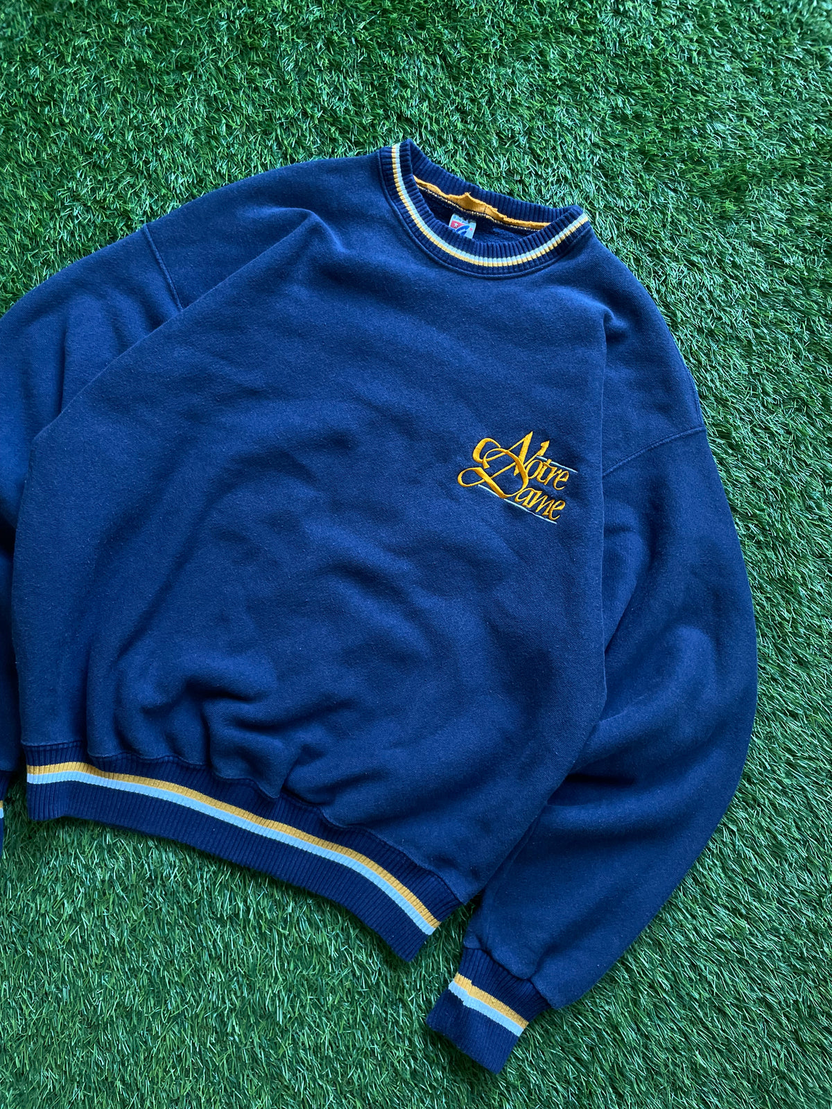 Vintage Notre Dame Crewneck Sweatshirt Large/XLarge