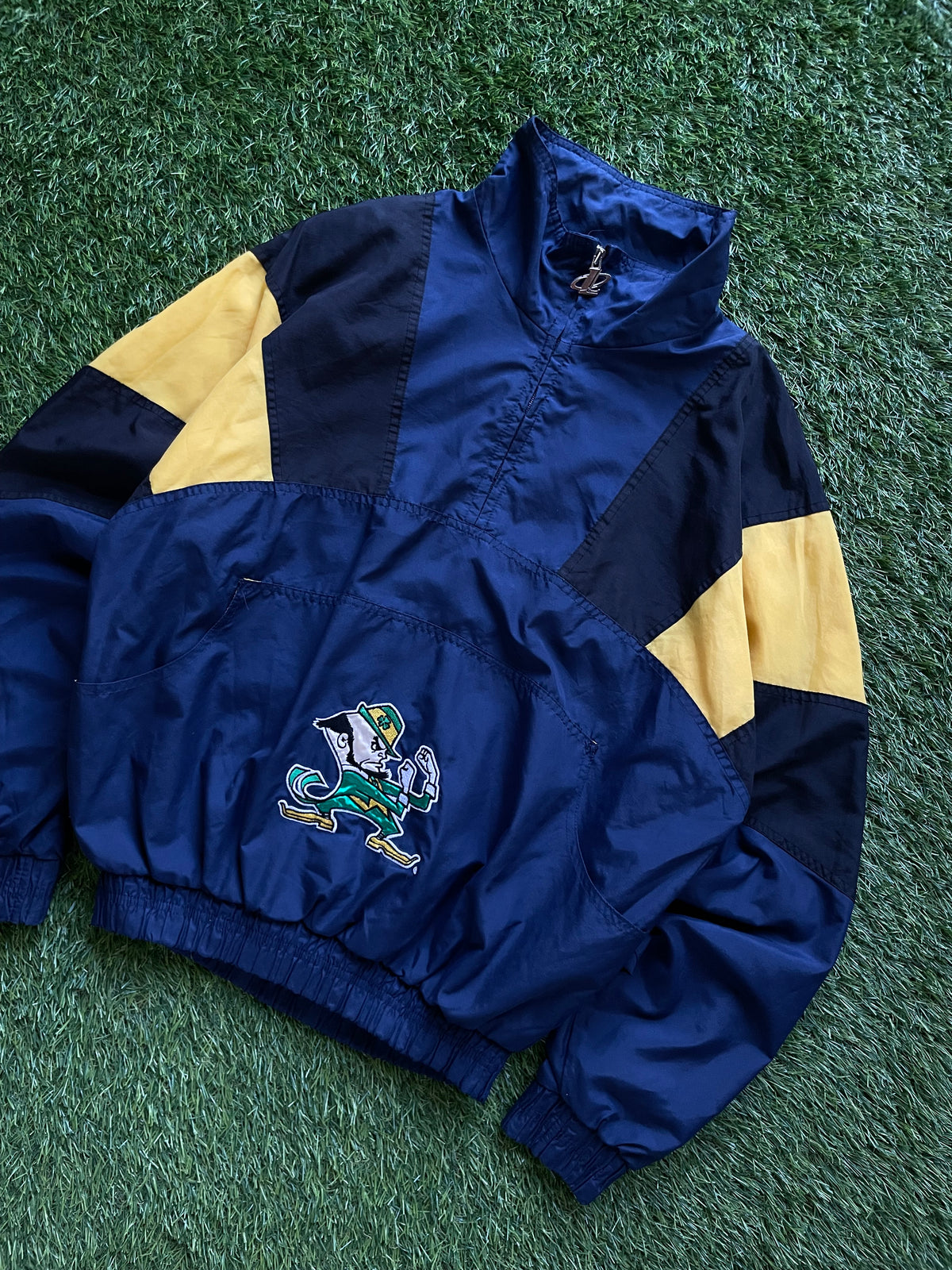 Vintage Notre Dame Windbreaker Jacket Medium