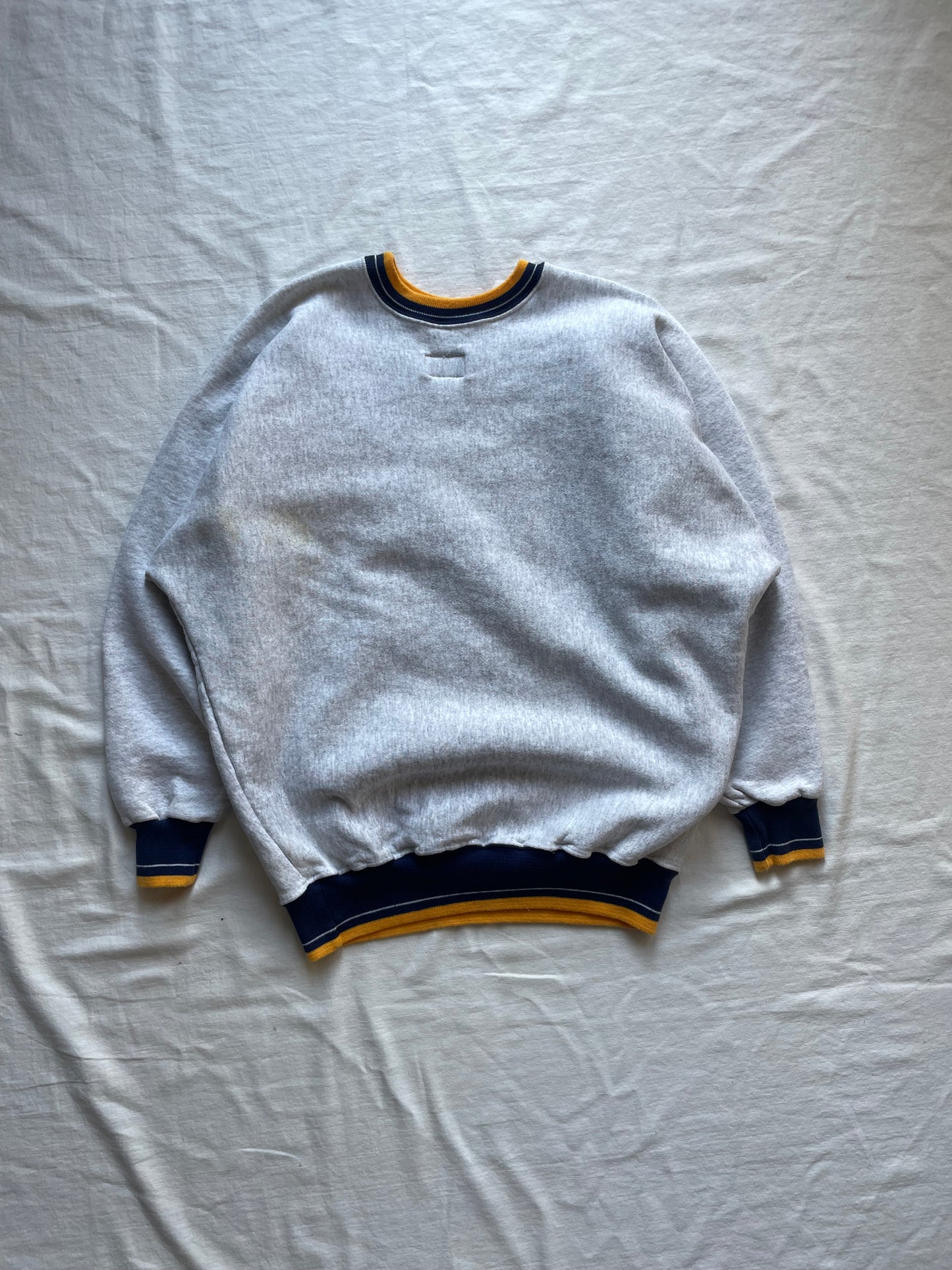 Vintage Notre Dame Spell Out Crewneck Large