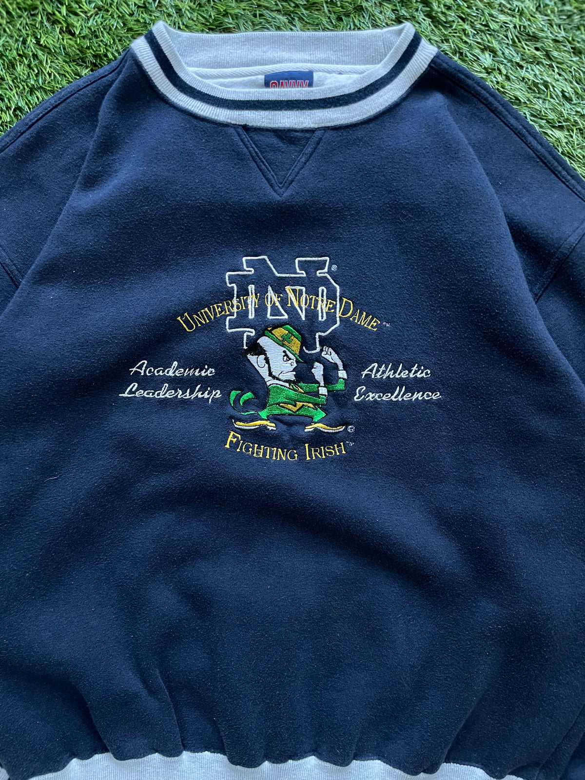 Vintage Notre Dame Fighting Irish Crewneck Sweatshirt Large