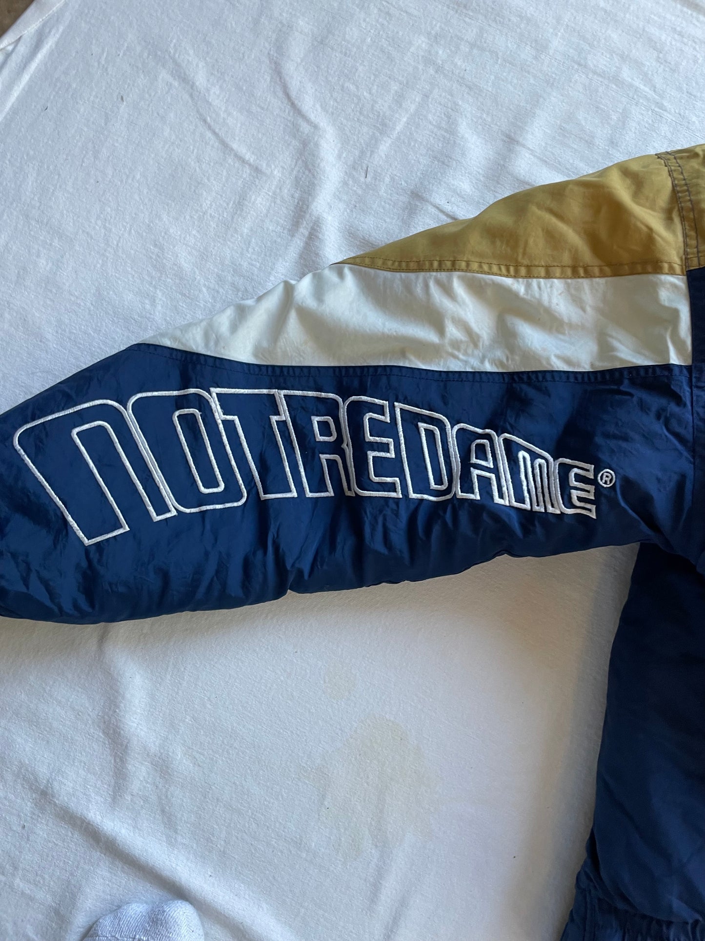 Vintage Notre Dame Puffer Jacket Medium/Large
