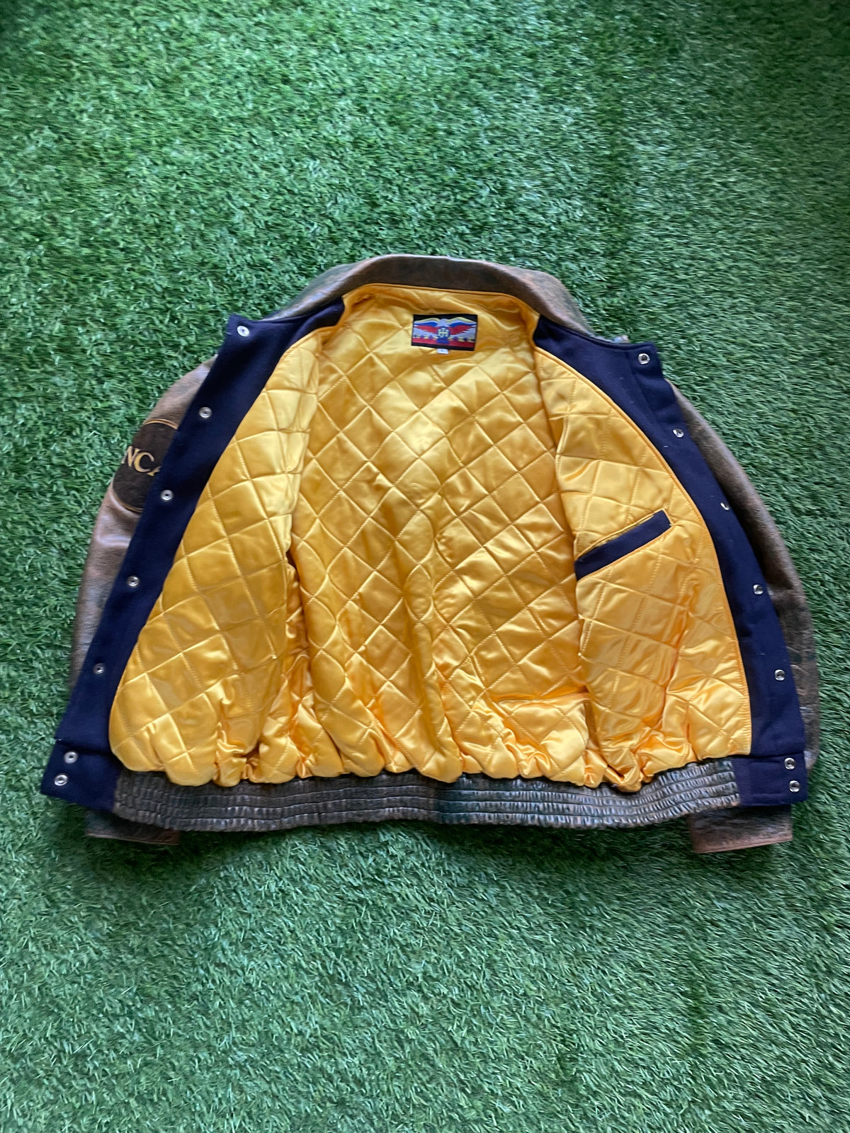 Vintage Notre Dame Fighting Irish Leather Varsity Jacket Large/XLarge