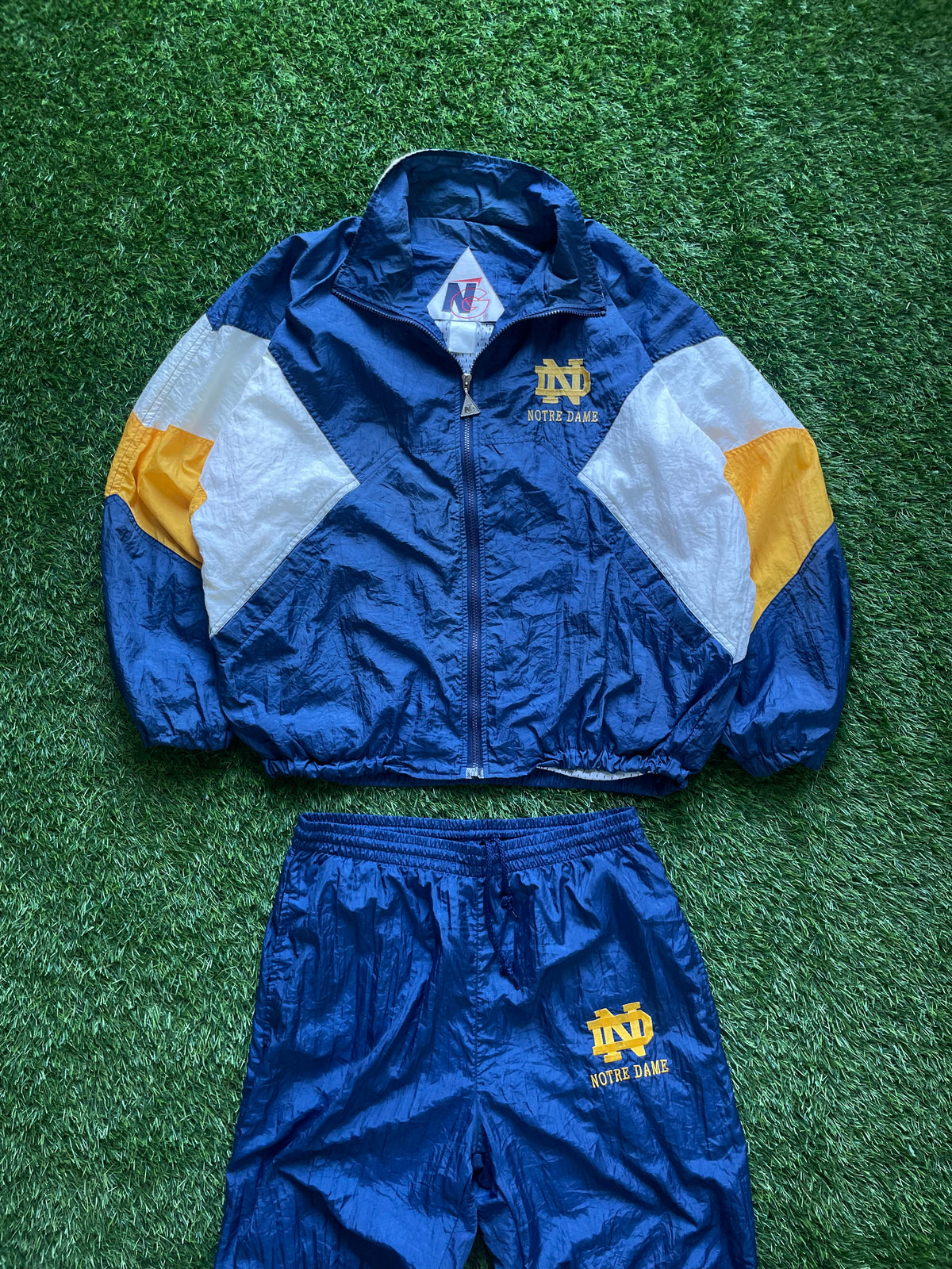 Vintage Notre Dame Tracksuit With Windbreaker and Pants Medium/Large
