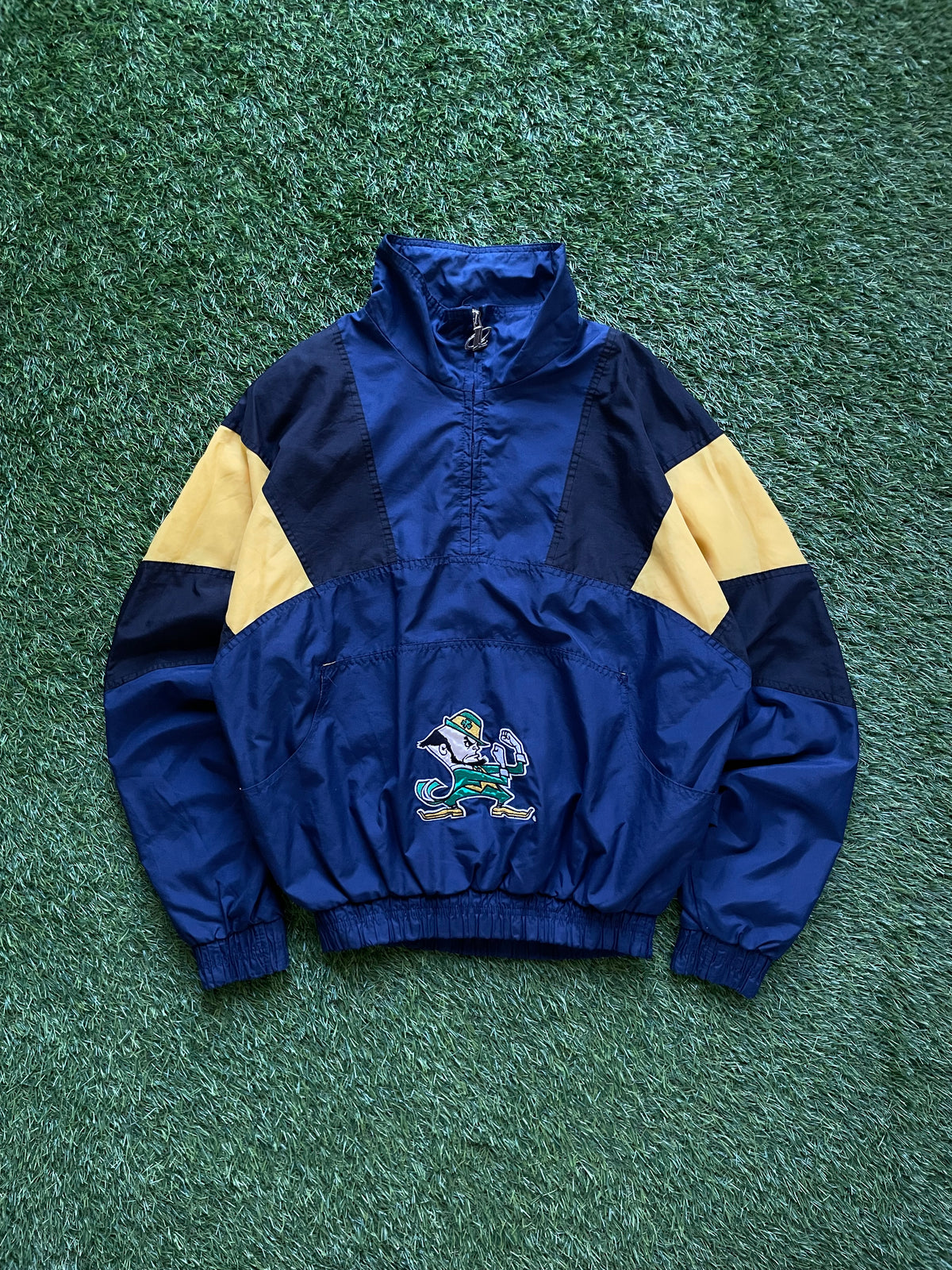 Vintage Notre Dame Windbreaker Jacket Medium