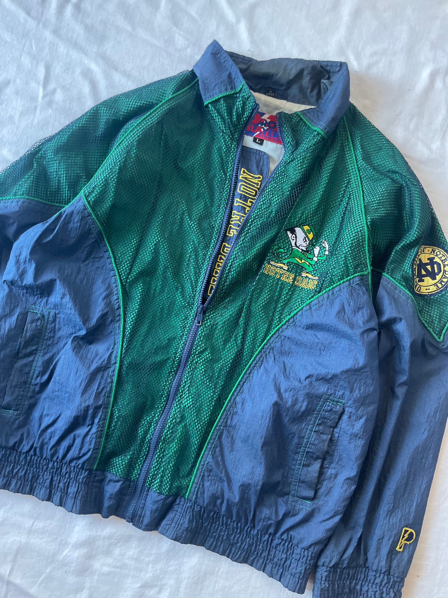 Vintage Notre Dame Windbreaker Jacket Large/XLarge