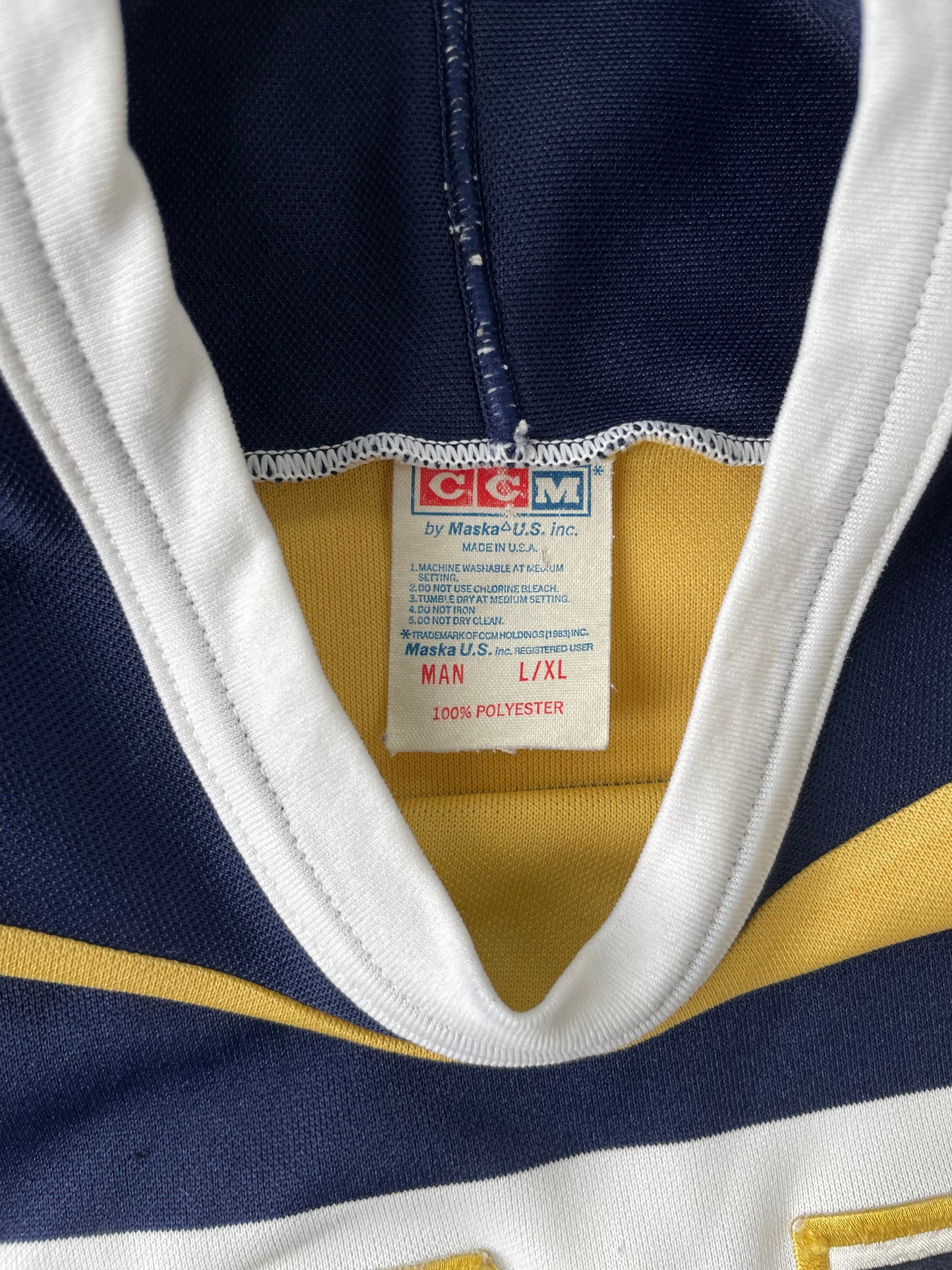Vintage Notre Dame Hockey Jersey Large/XLarge