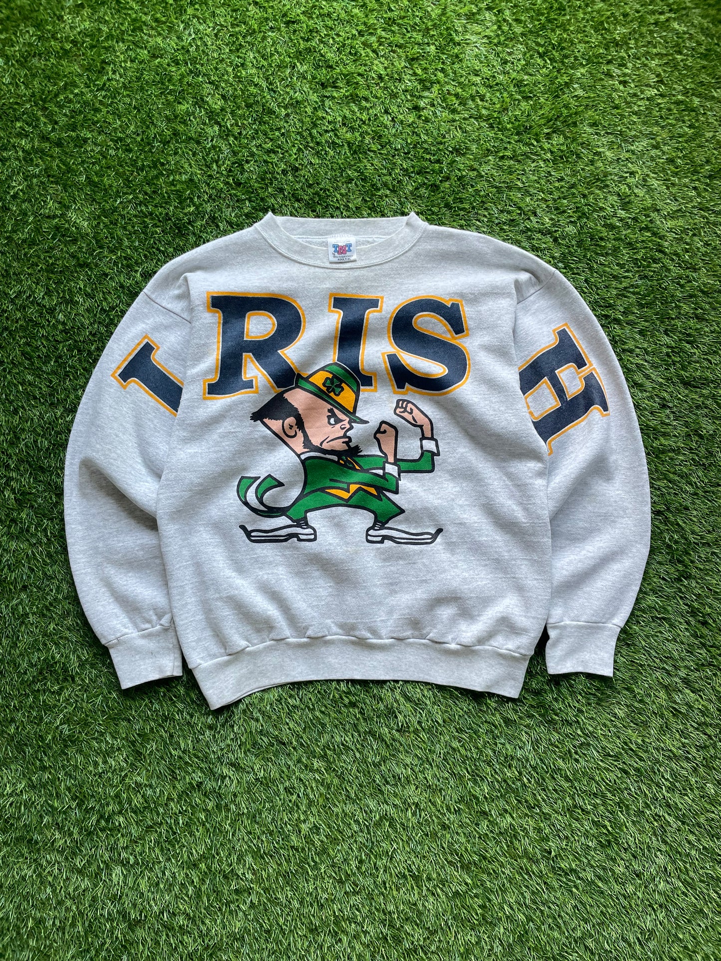 Vintage Notre Dame Irish Spell Out Crewneck Sweatshirt Large/XLarge