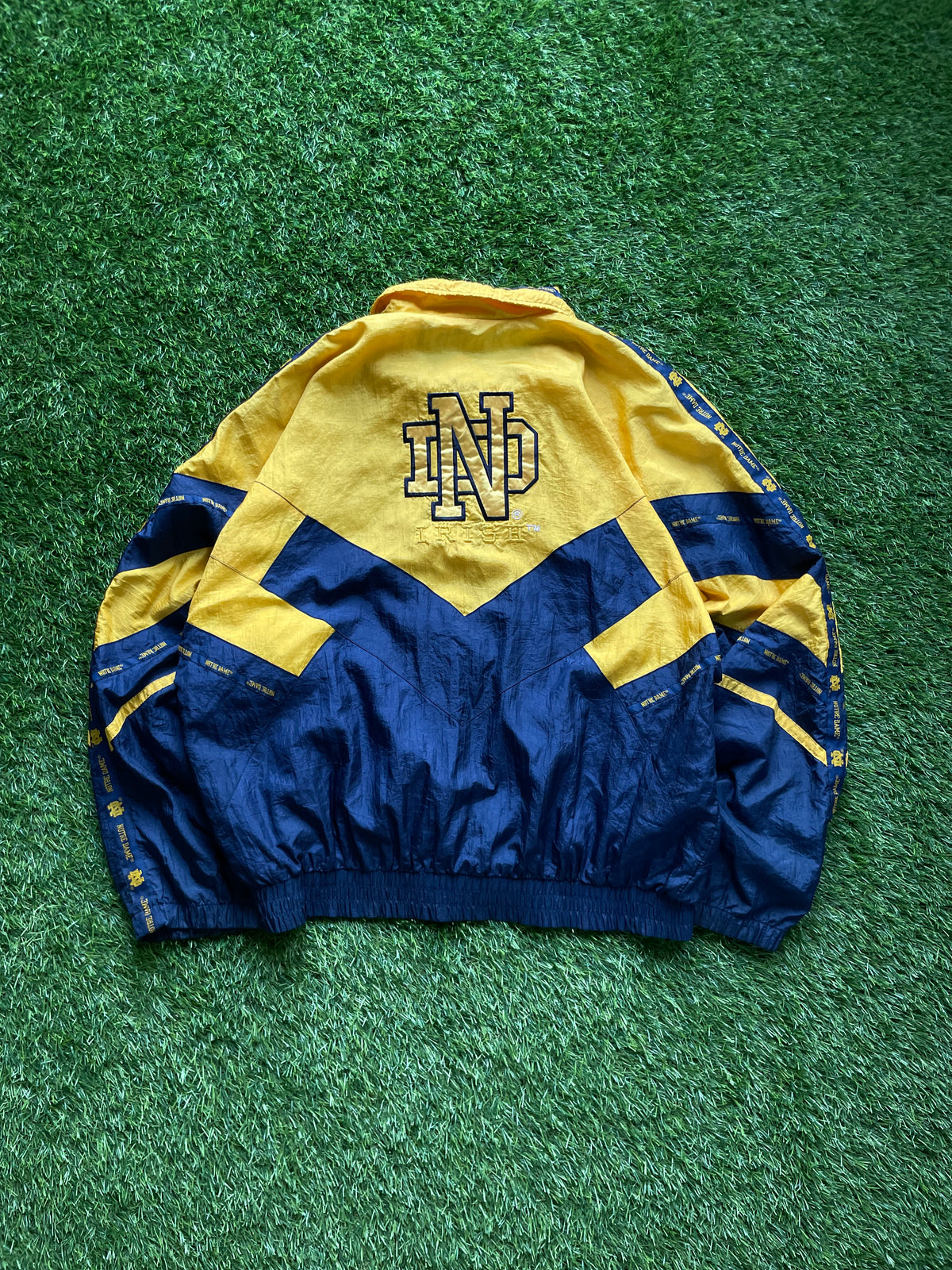 Vintage Notre Dame Windbreaker Jacket Large