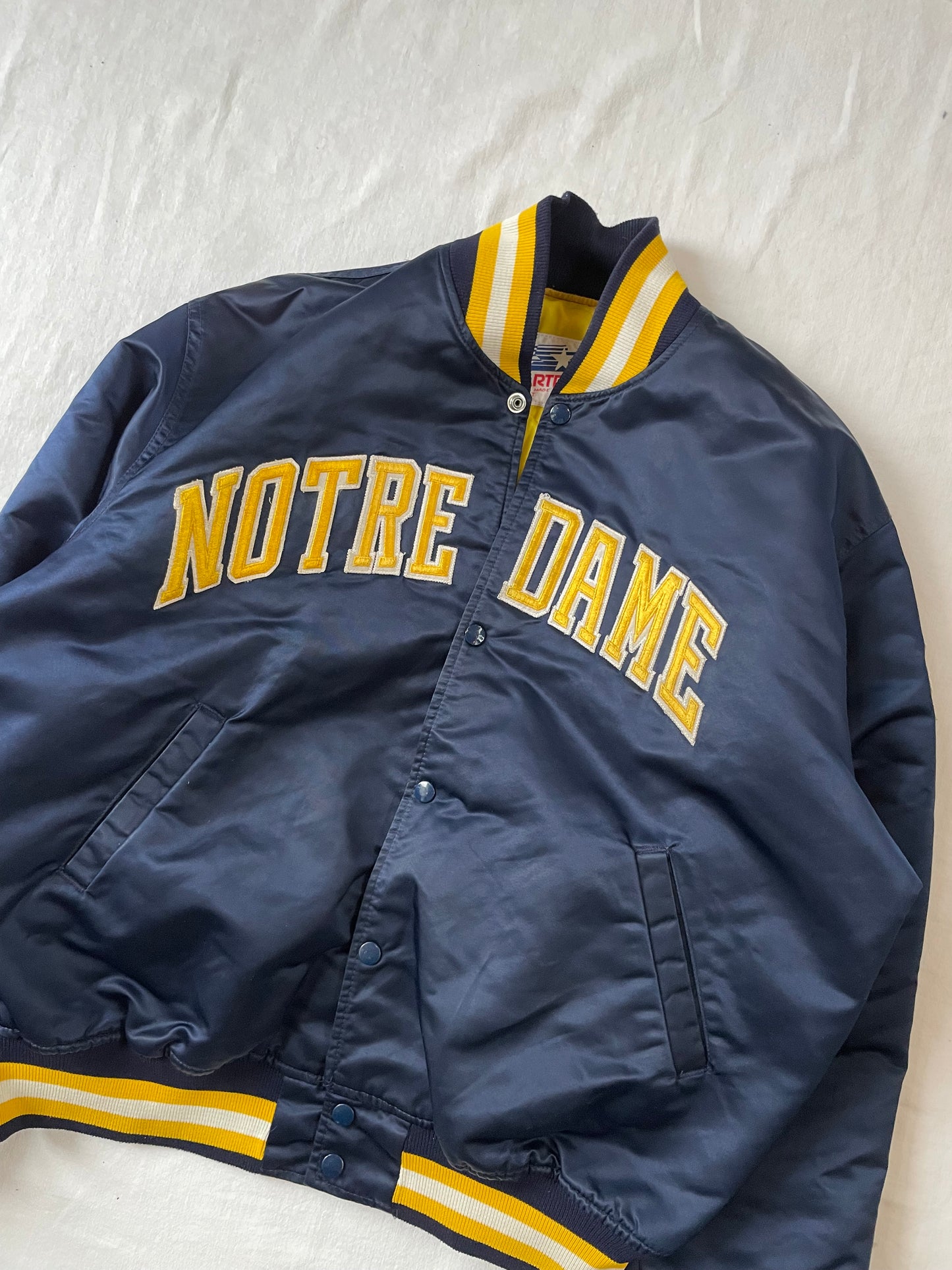 Vintage Notre Dame Starter Stain Jacket XLarge