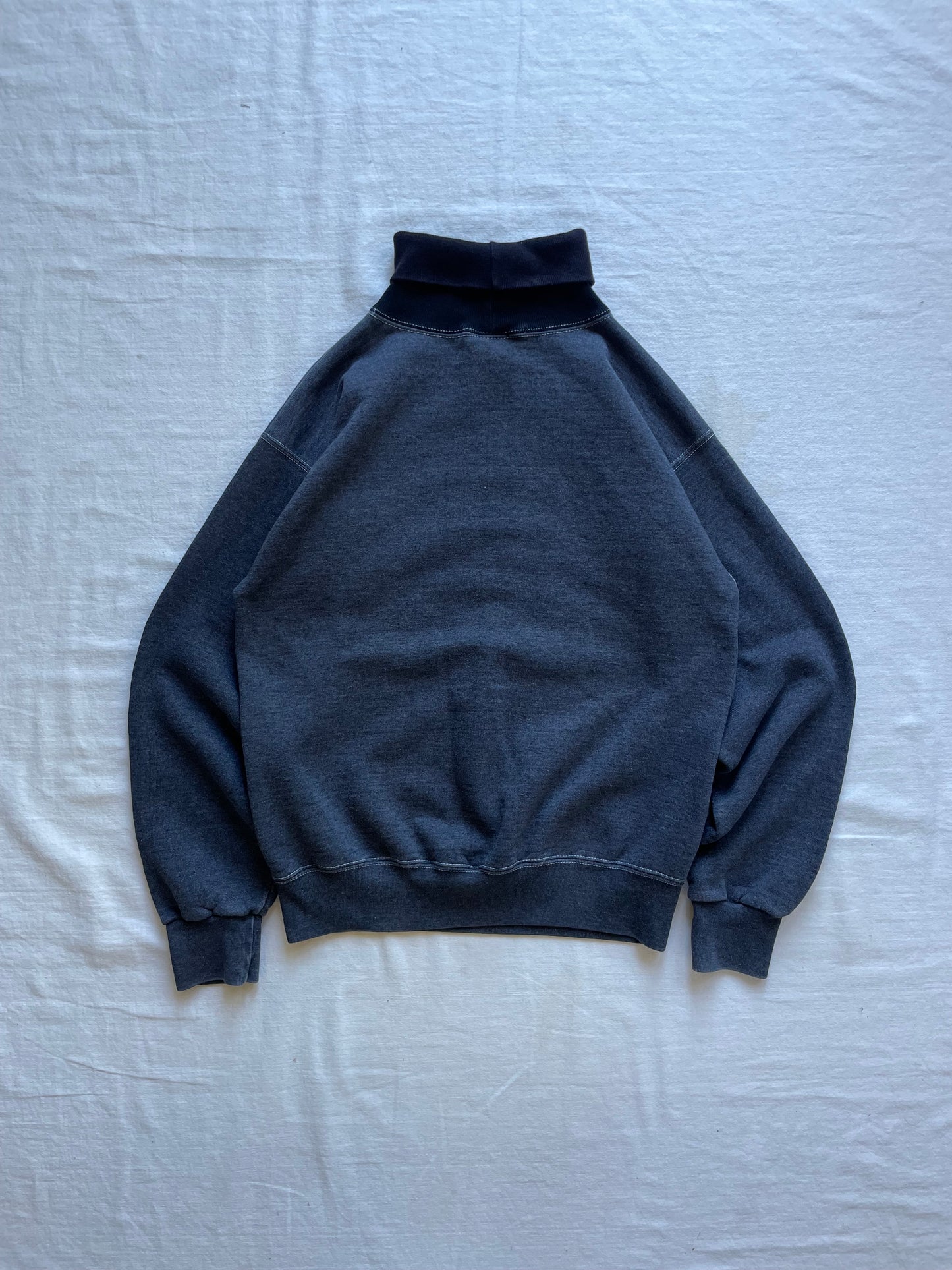 Vintage Notre Dame Turtleneck Sweatshirt Medium