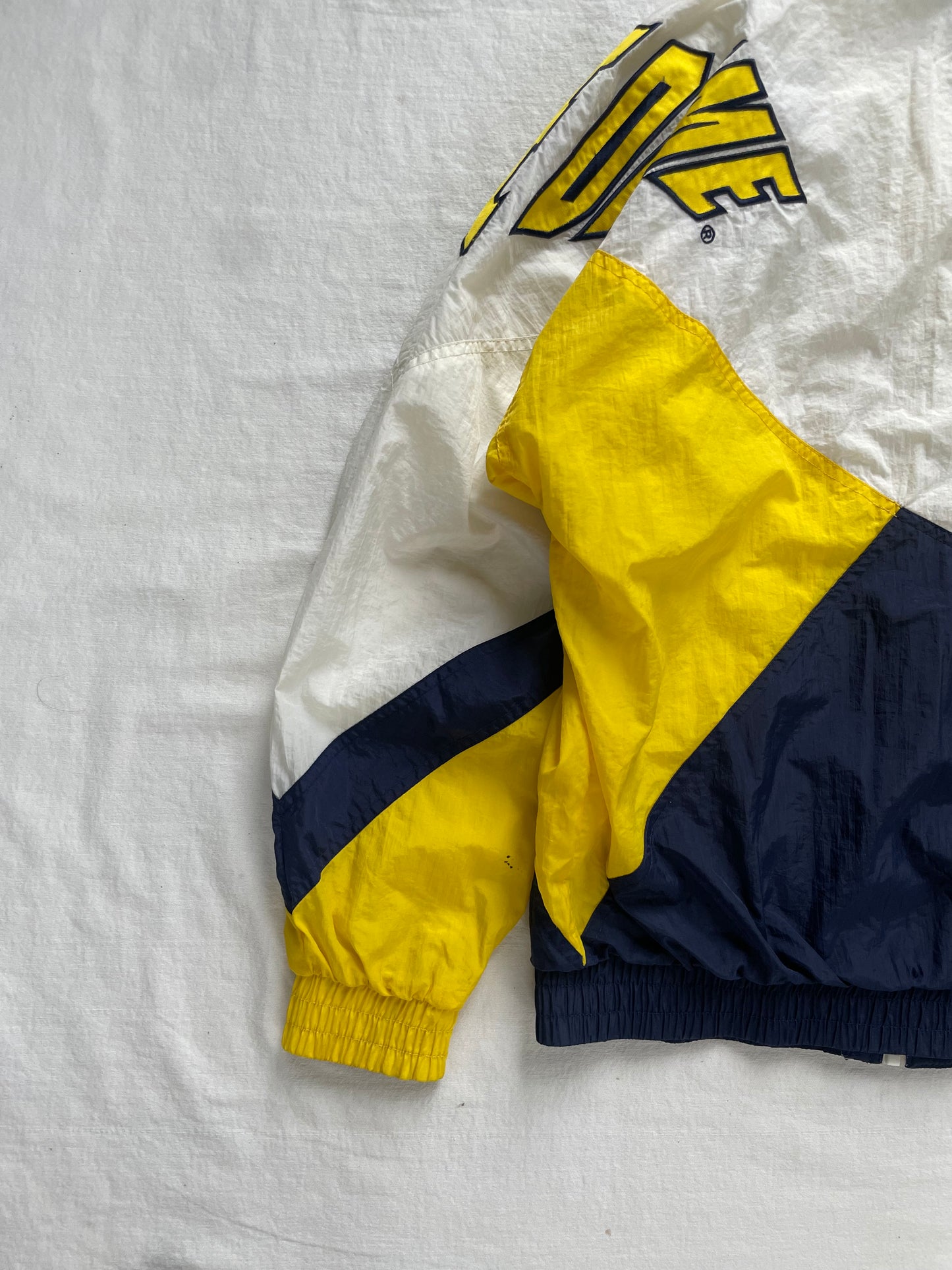Vintage Notre Dame Windbreaker Jacket Medium