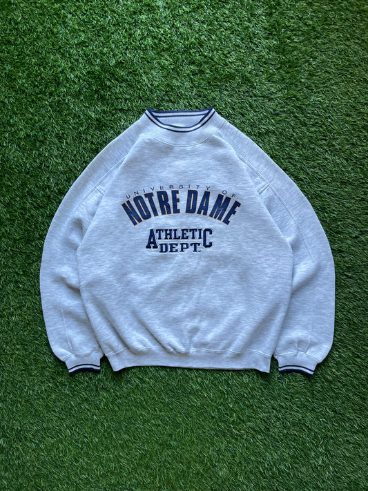 Vintage University of Notre Dame Crewneck Sweatshirt Medium