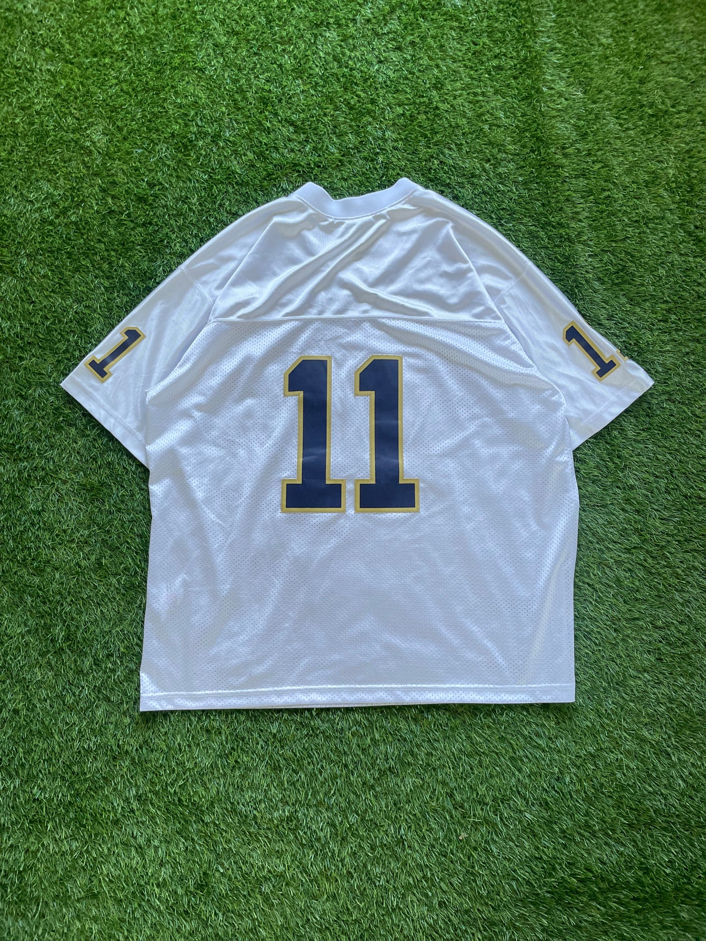 Vintage Notre Dame #11 Football Jersey Size XLarge