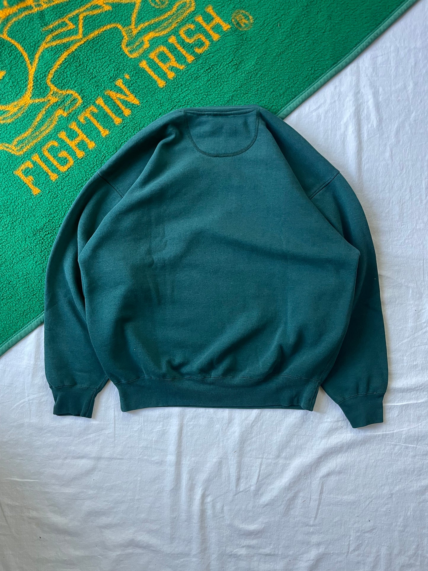 Vintage Notre Dame Fighting Irish Green Crewneck Large