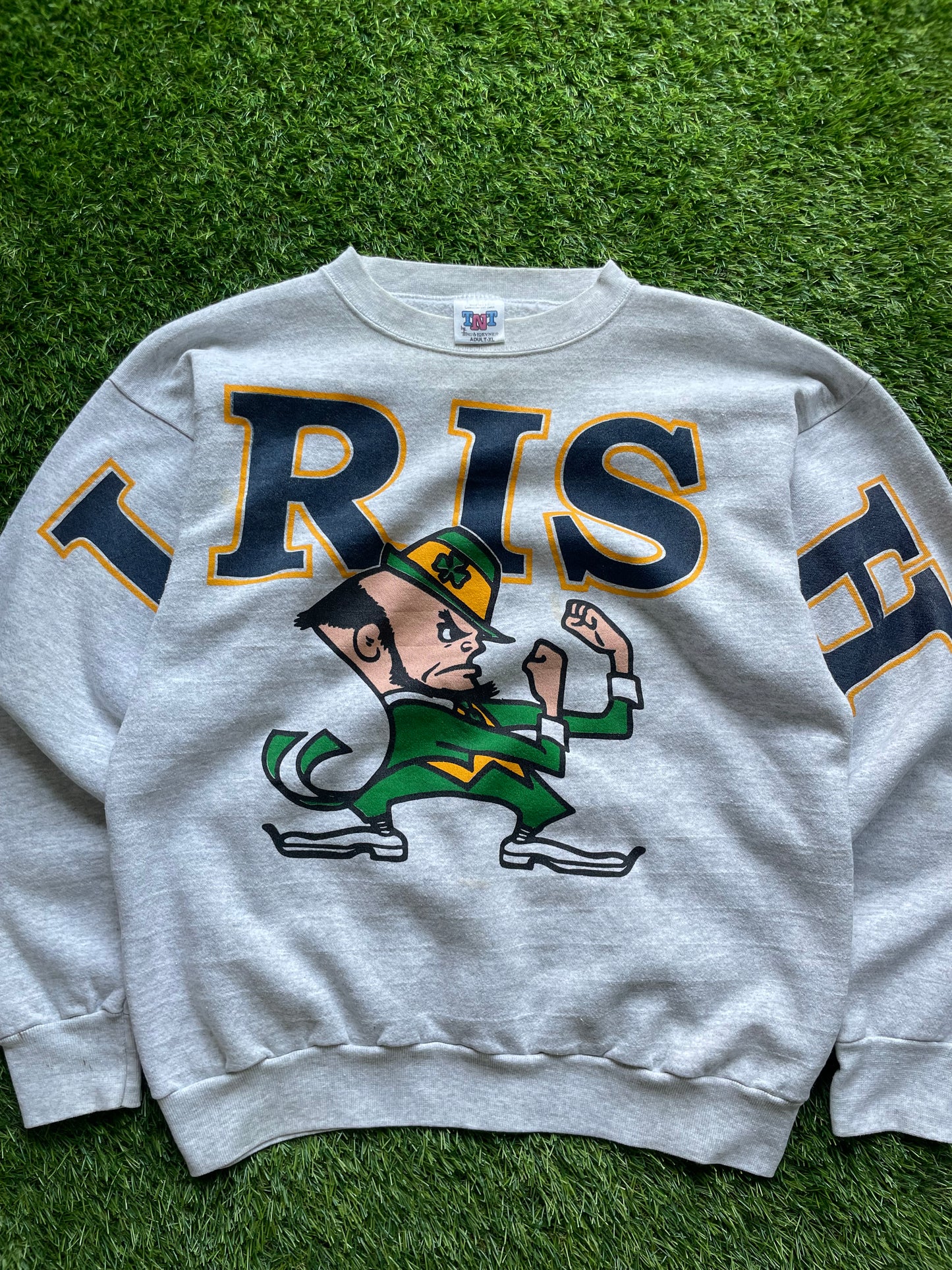 Vintage Notre Dame Irish Spell Out Crewneck Sweatshirt Large/XLarge