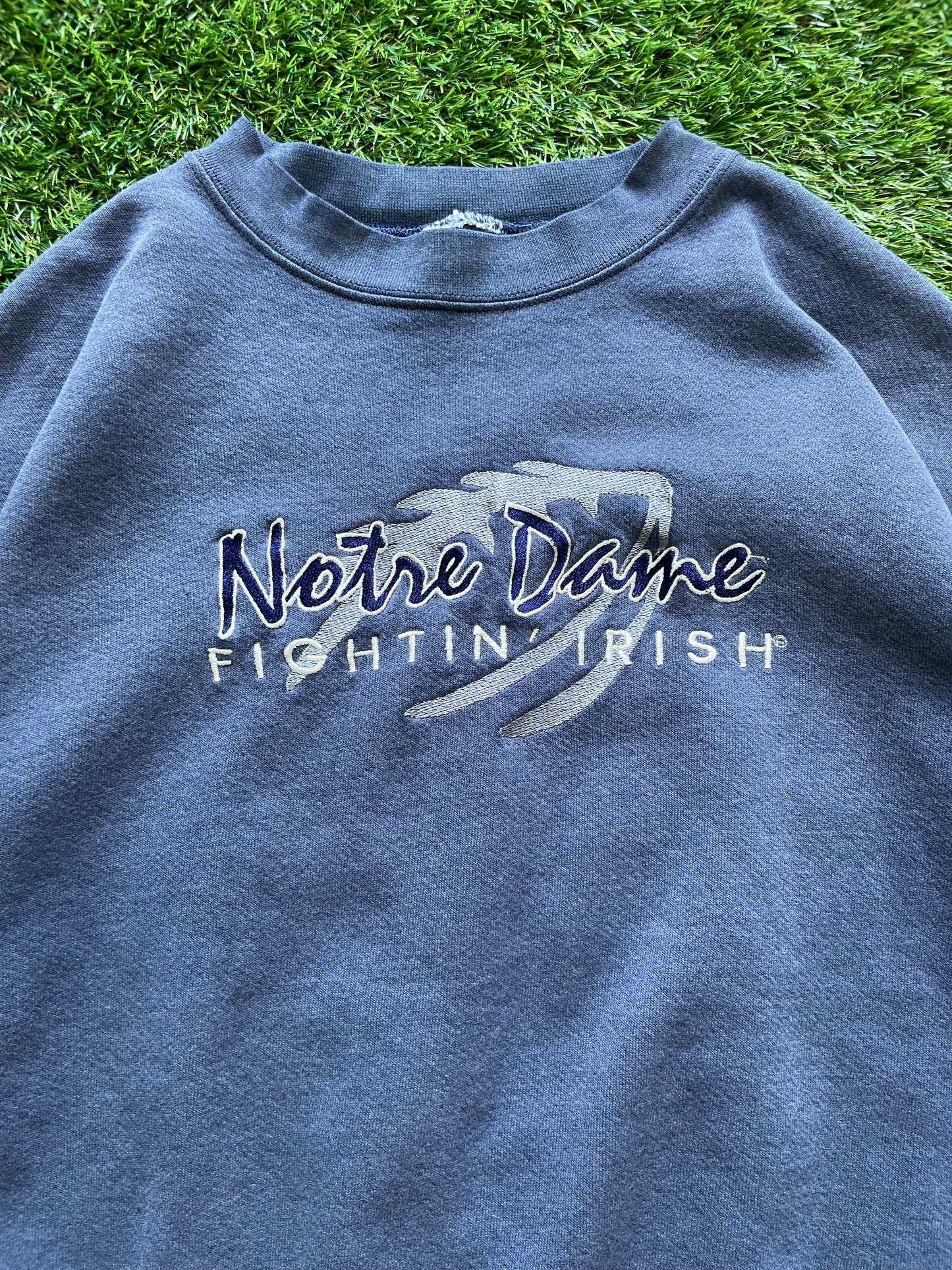 Vintage Notre Dame Fightin’ Irish Football Crewneck Large