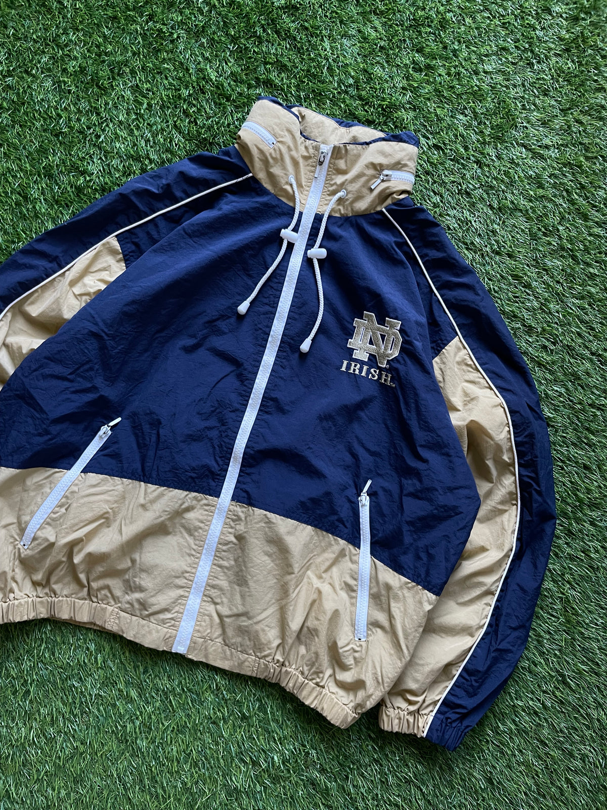 Vintage Notre Dame Irish Windbreaker Jacket Large