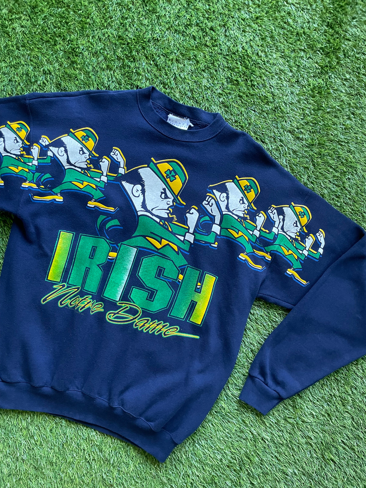 Vintage Notre Dame Irish Crewneck Sweatshirt Medium/Large
