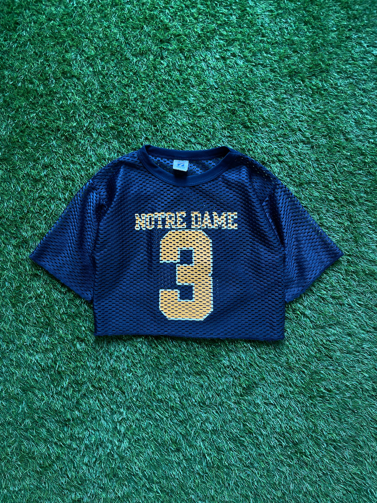 Vintage Notre Dame Cropped Football Jersey Size Youth M (10-12)/ Womens XSmall/Small