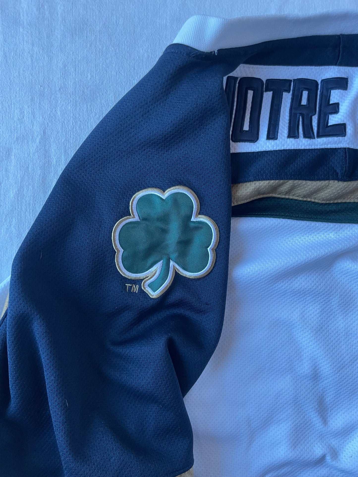 Vintage Notre Dame Hockey Jersey Medium/Size 44