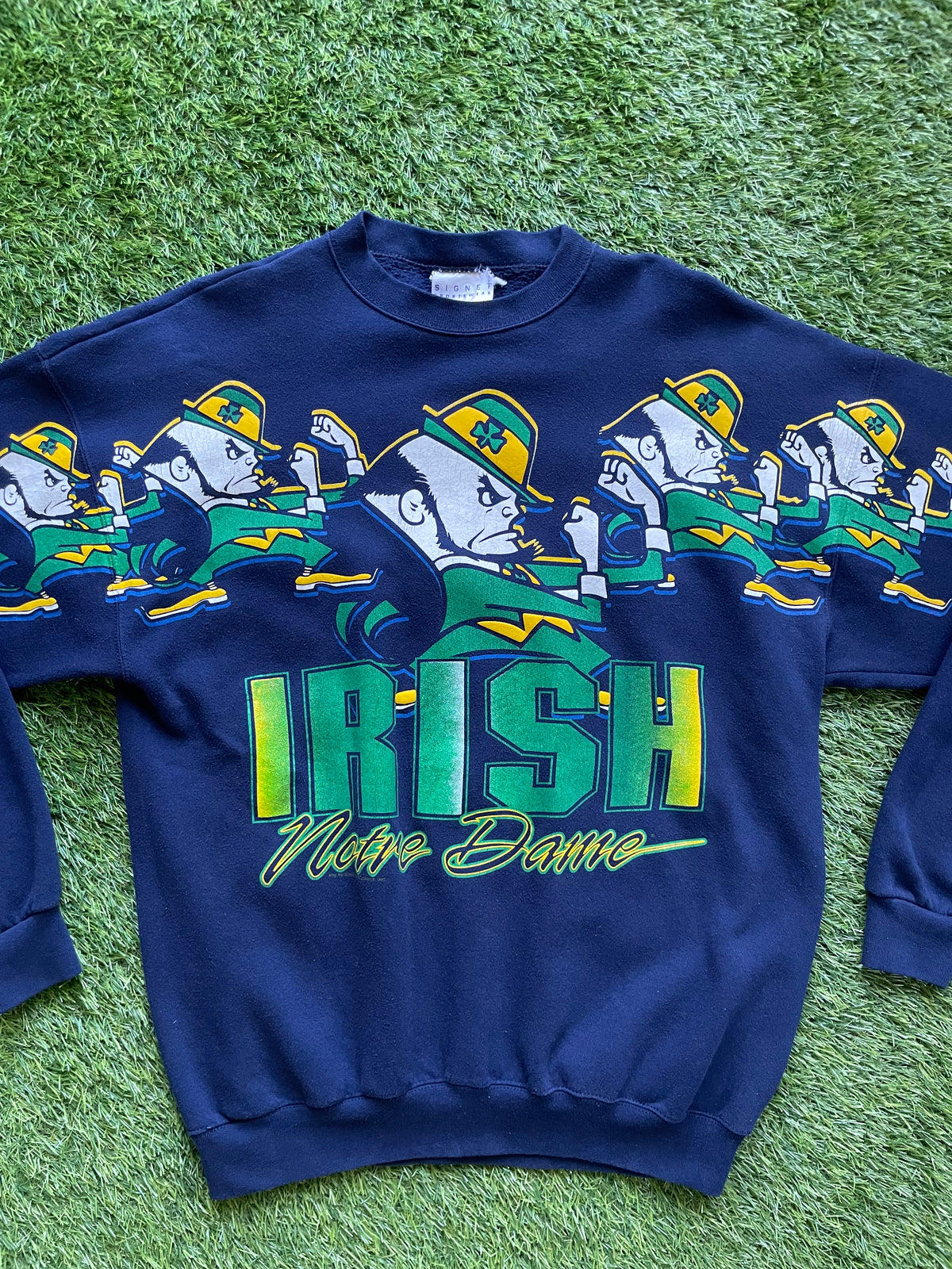 Vintage Notre Dame Irish Crewneck Sweatshirt Medium/Large