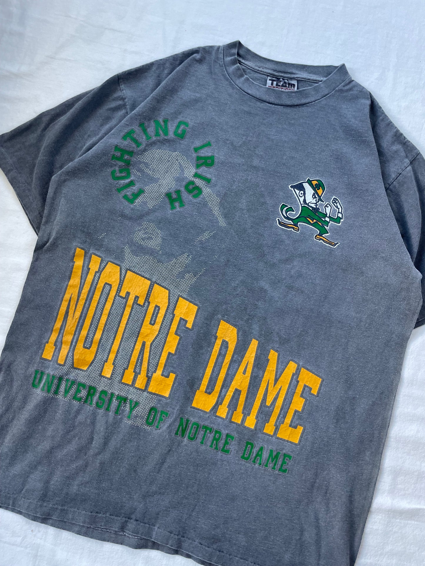 Vintage Notre Dame Basketball Tee XLarge