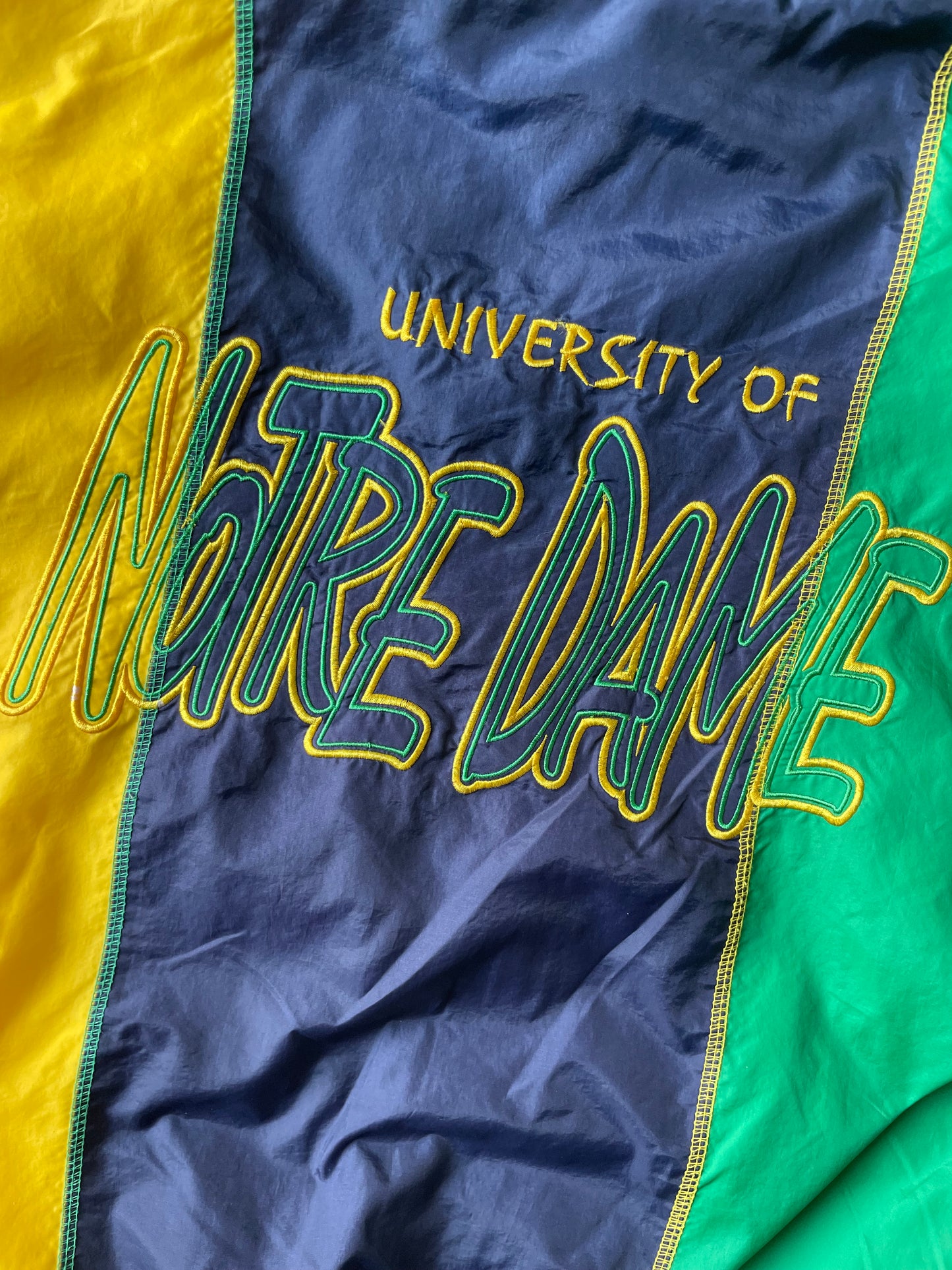 Vintage Notre Dame Windbreaker Jacket Medium