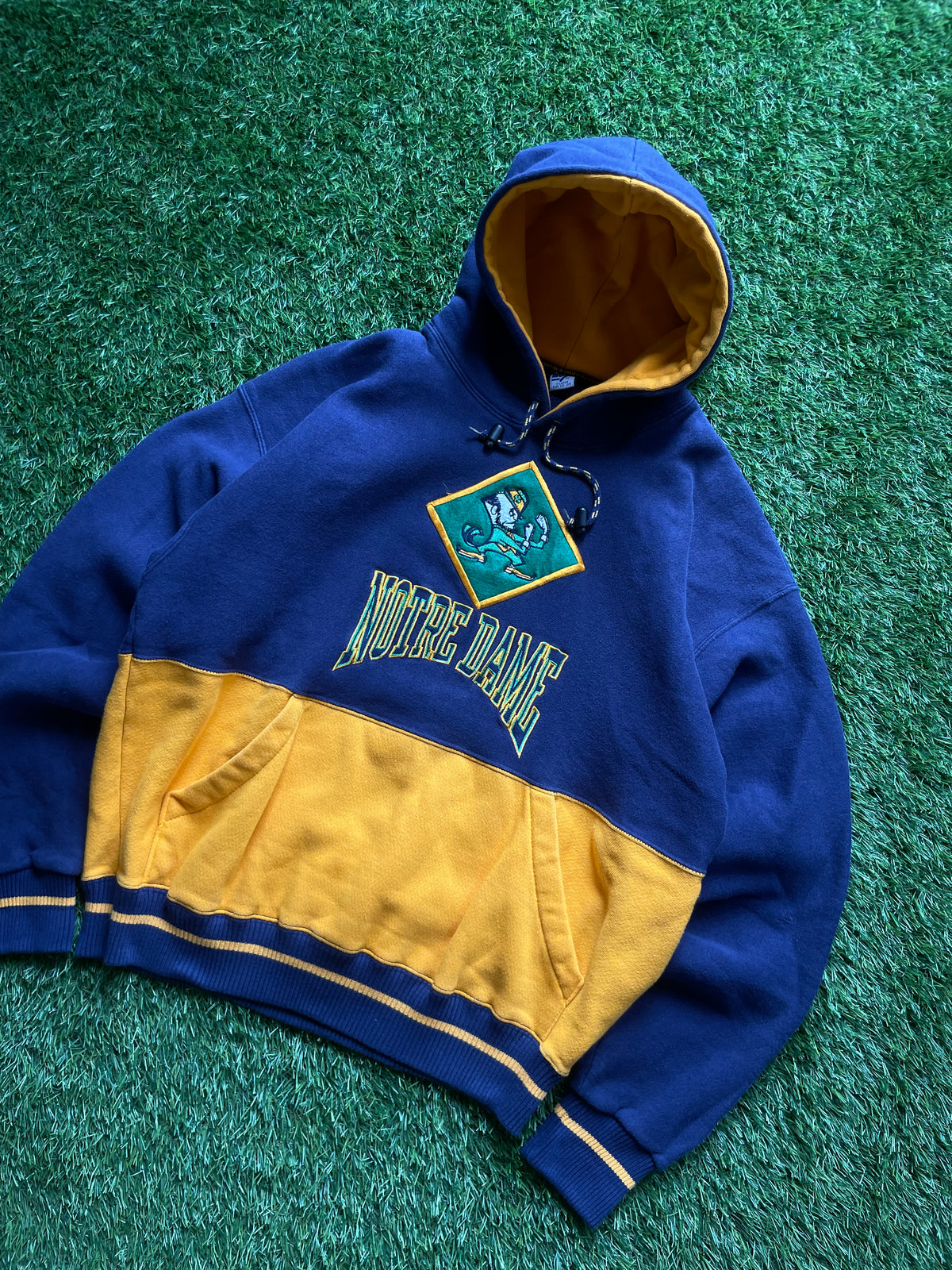 Vintage Notre Dame Heavyweight Hoodie Sweatshirt XLarge