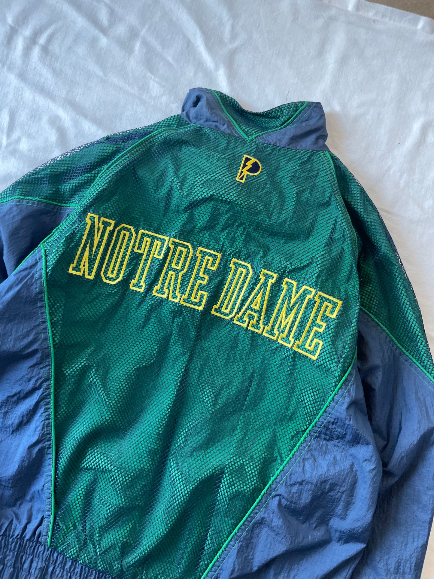 Vintage Notre Dame Windbreaker Jacket Large/XLarge