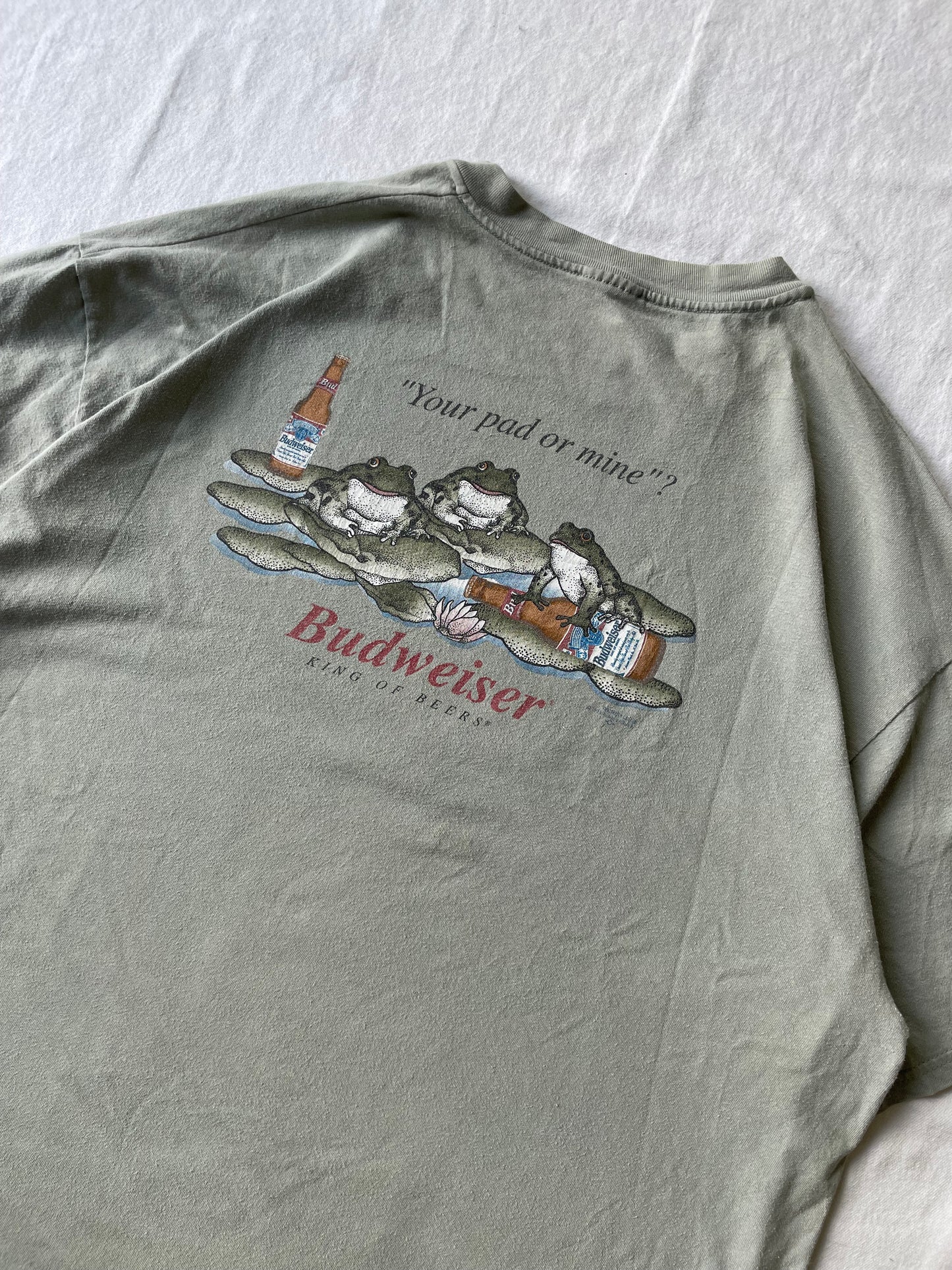 Vintage Budweiser “Your Pad Or Mine”? Frog Tee XLarge