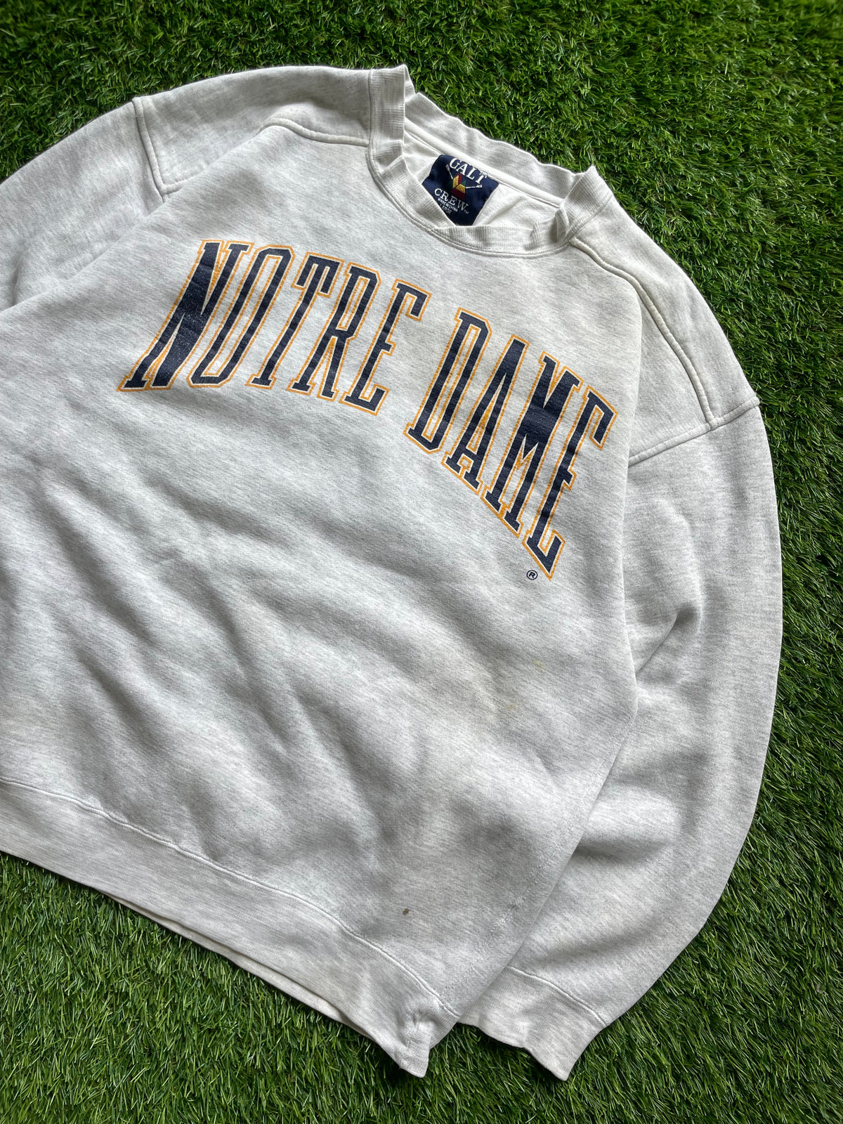 Vintage Notre Dame Fighting Irish Heavyweight Crewneck Sweatshirt Large
