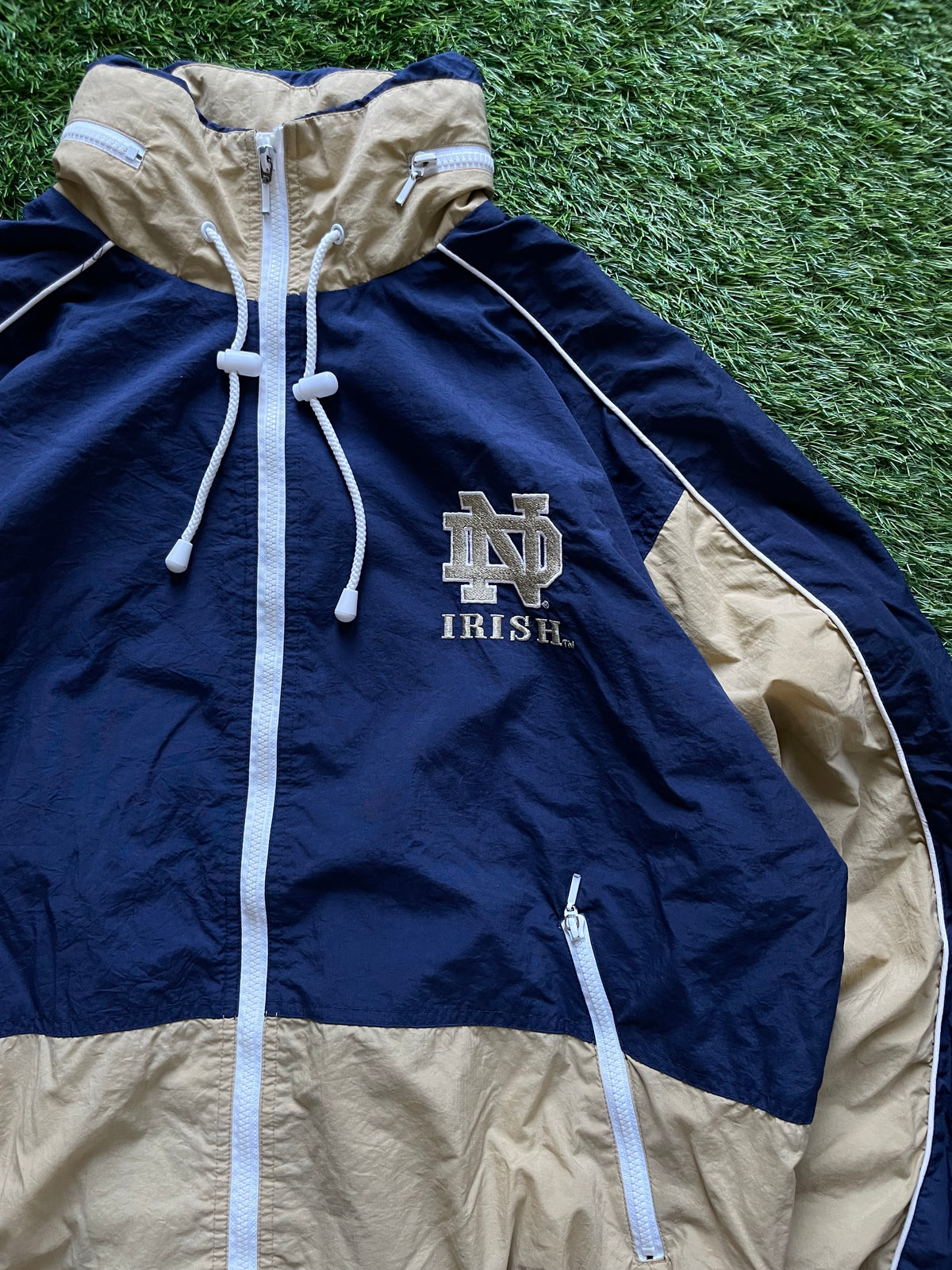 Vintage Notre Dame Irish Windbreaker Jacket Large