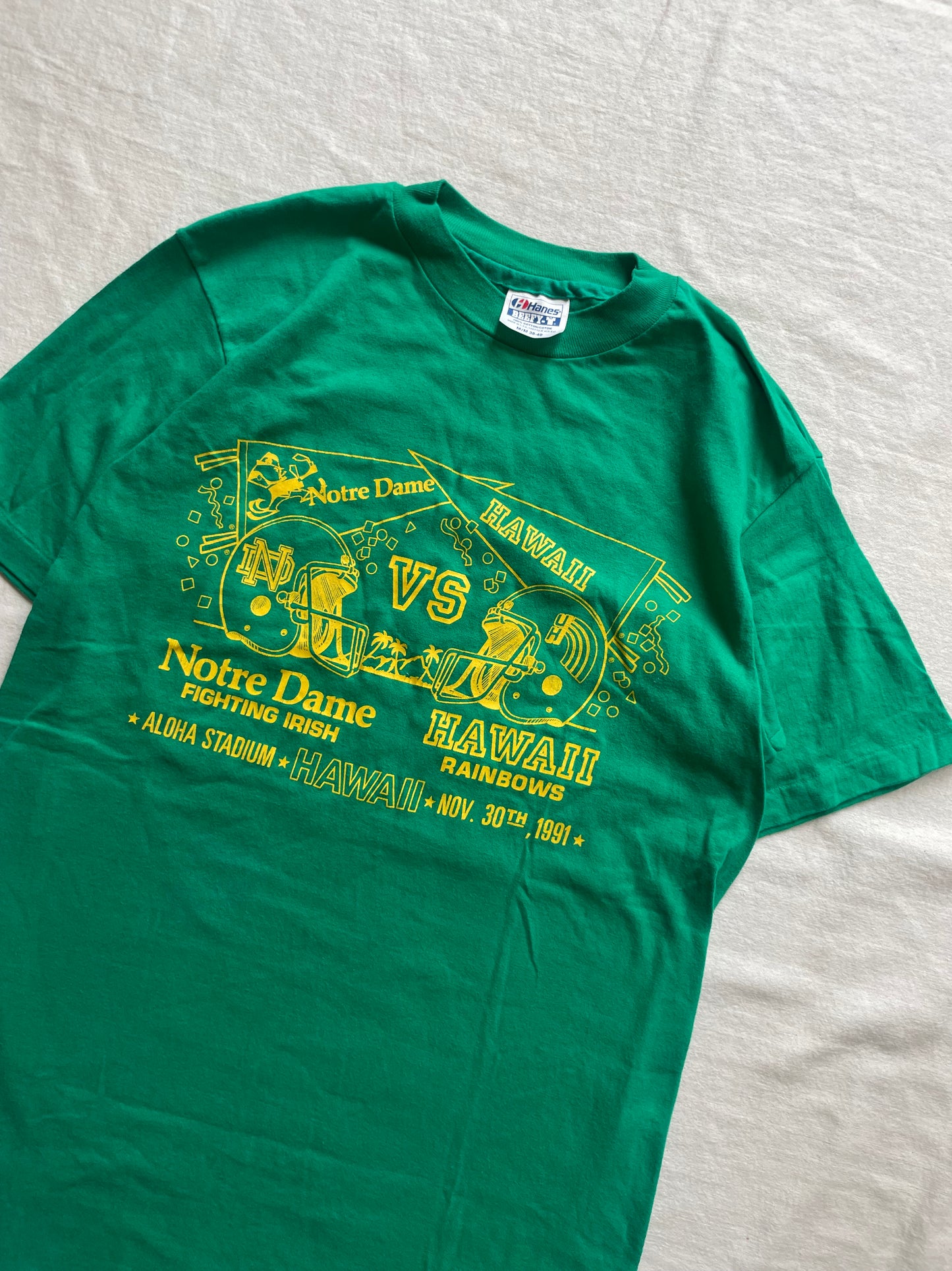 Vintage 1991 Notre Dame vs Hawaii Football Tee Small/Medium