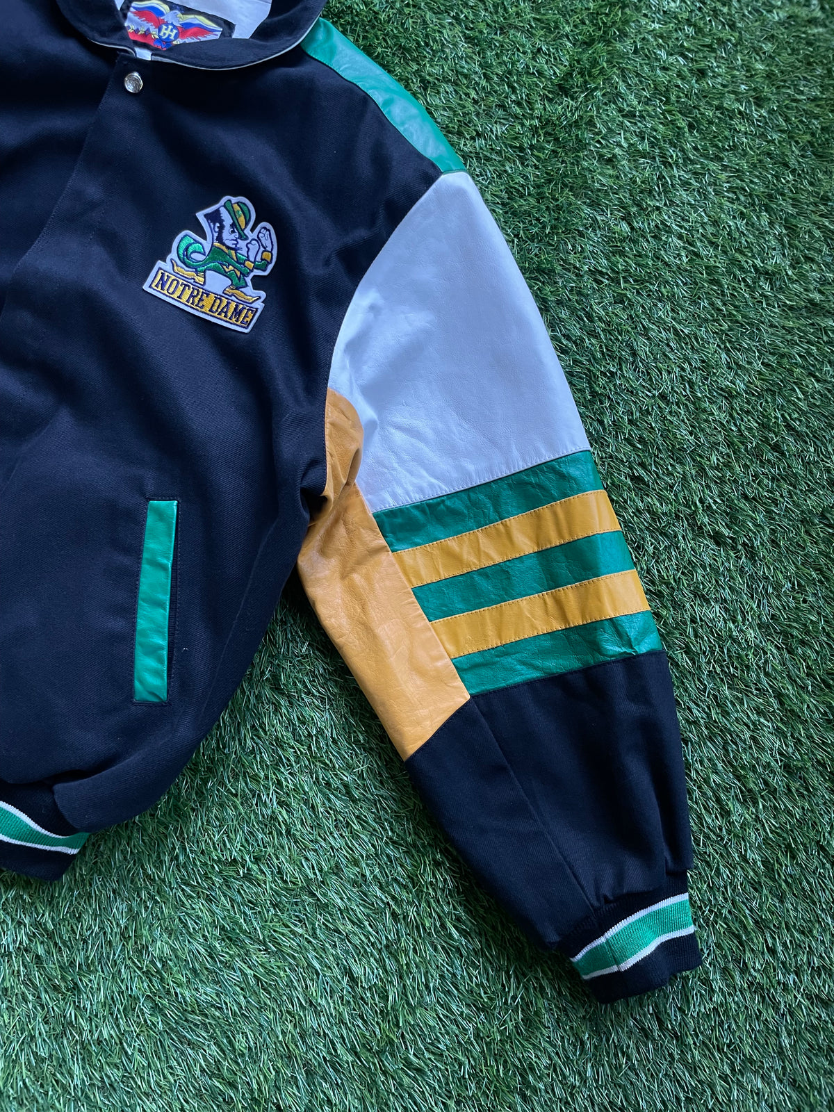 Vintage Notre Dame Fightin’ Irish Leather/ Canvas Varsity Jacket XLarge