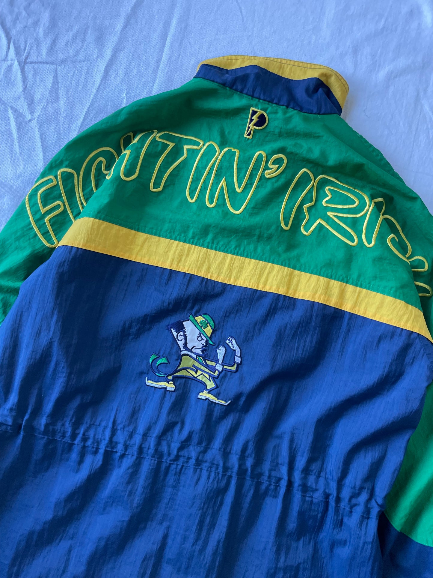 Vintage Notre Dame Fightin’ Irish Windbreaker Jacket Large