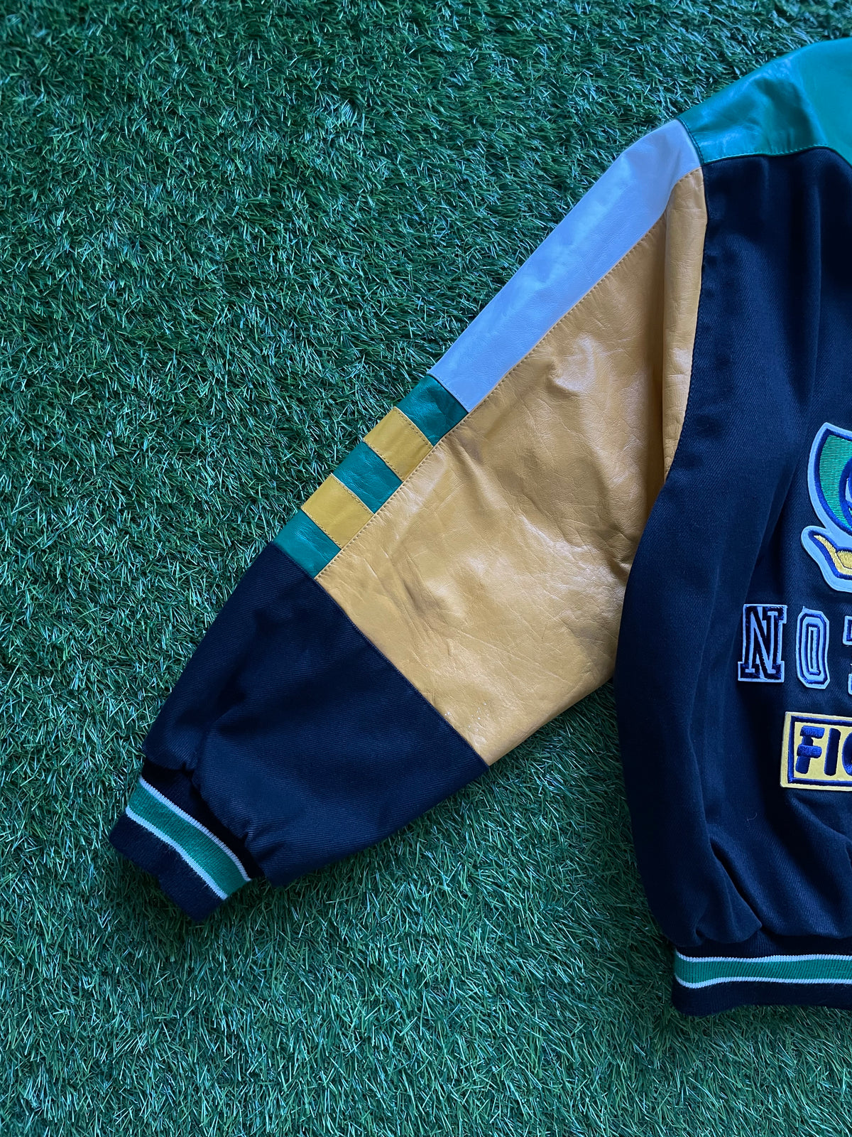 Vintage Notre Dame Fightin’ Irish Leather/ Canvas Varsity Jacket XLarge