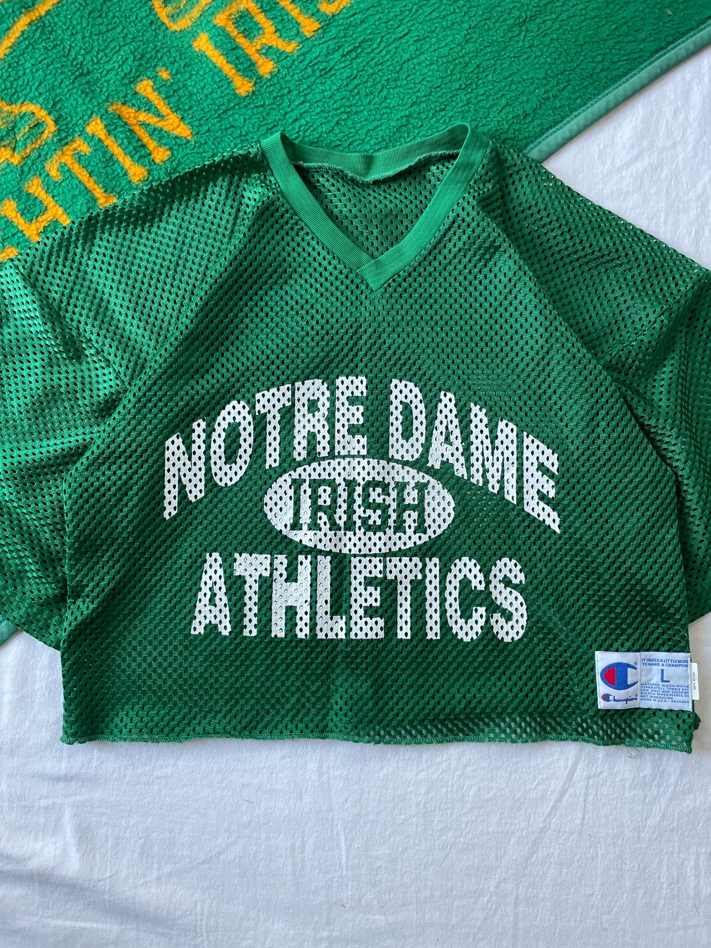 Vintage Notre Dame Irish Athletics Cropped Practice Jersey Large